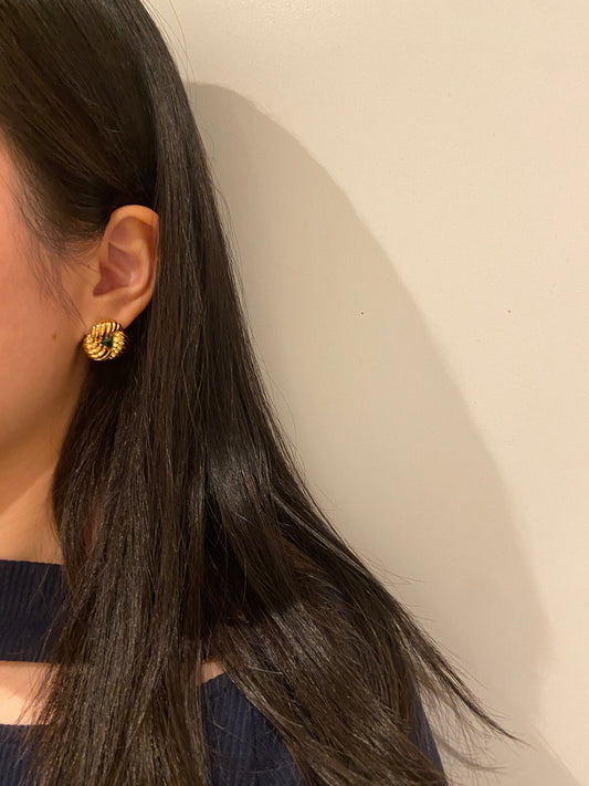 Vintage Style Gold Emerald Stud Earrings