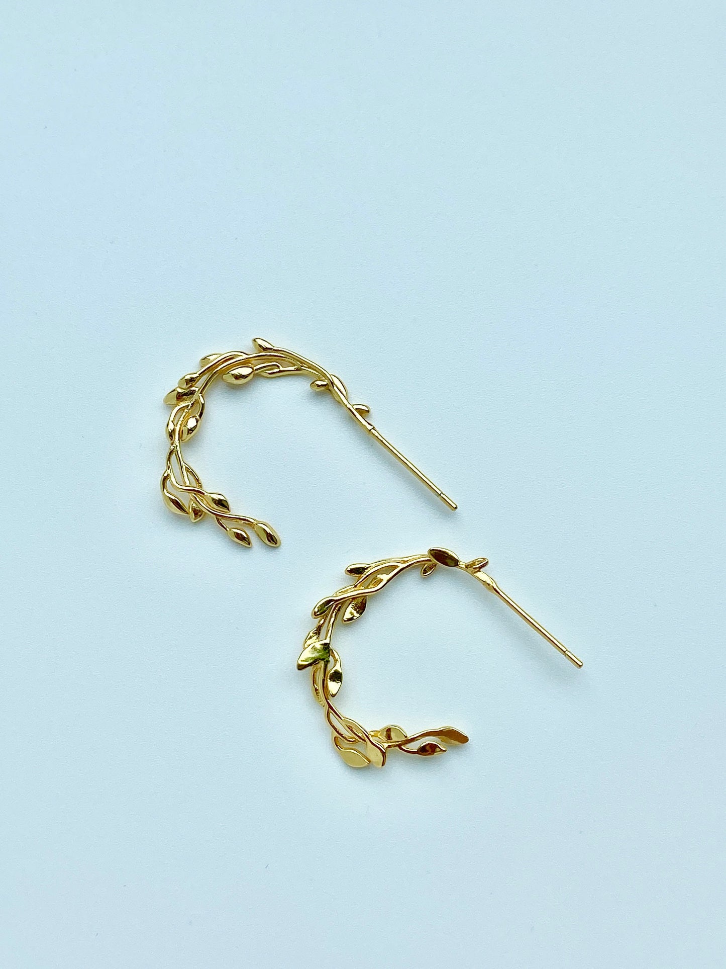 Silver Elegant Vine Hoop Earrings, Golden Semicircular Leaf Stud Earrings, 14K Gold Plated 925 Sterling Silver Jewellery, Dainty Ivy Jewelry