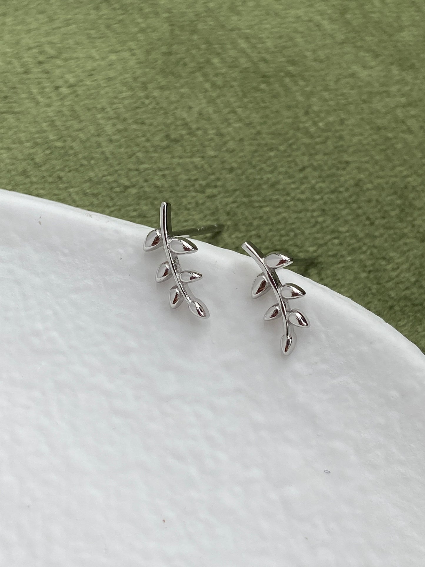 Minimalist Basic Leaf Stud Earrings, Daily Simple Cute Twig Branch Earrings Jewelry, Dainty 14K Gold Plated 925 Sterling Silver Jewellery