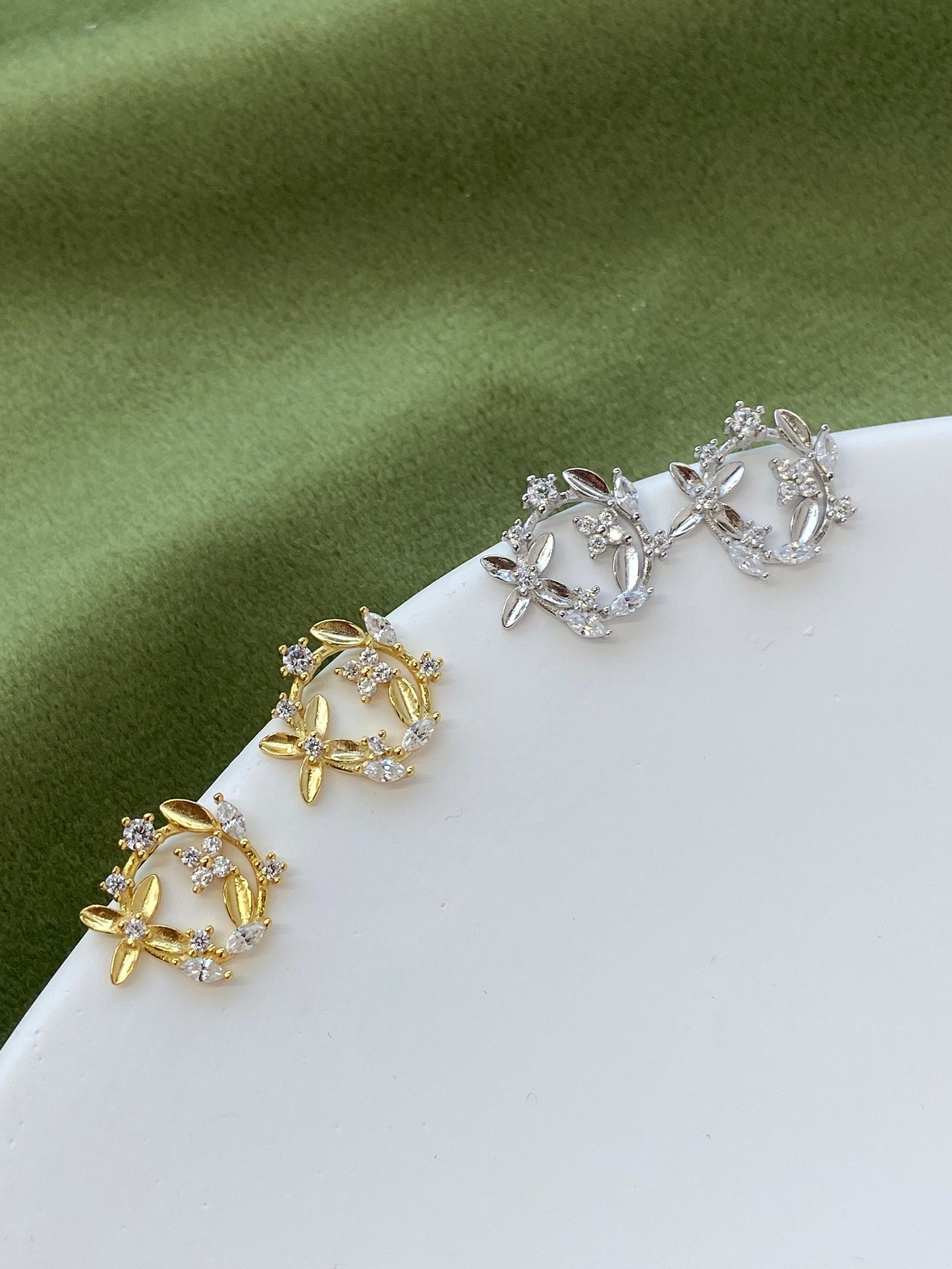 925 Sterling Silver Flower Earrings, Gold Flower Earrings, Dainty Leaf Stud earrings, Eternal Flower Stud Earrings, 14K Gold Plated Earrings