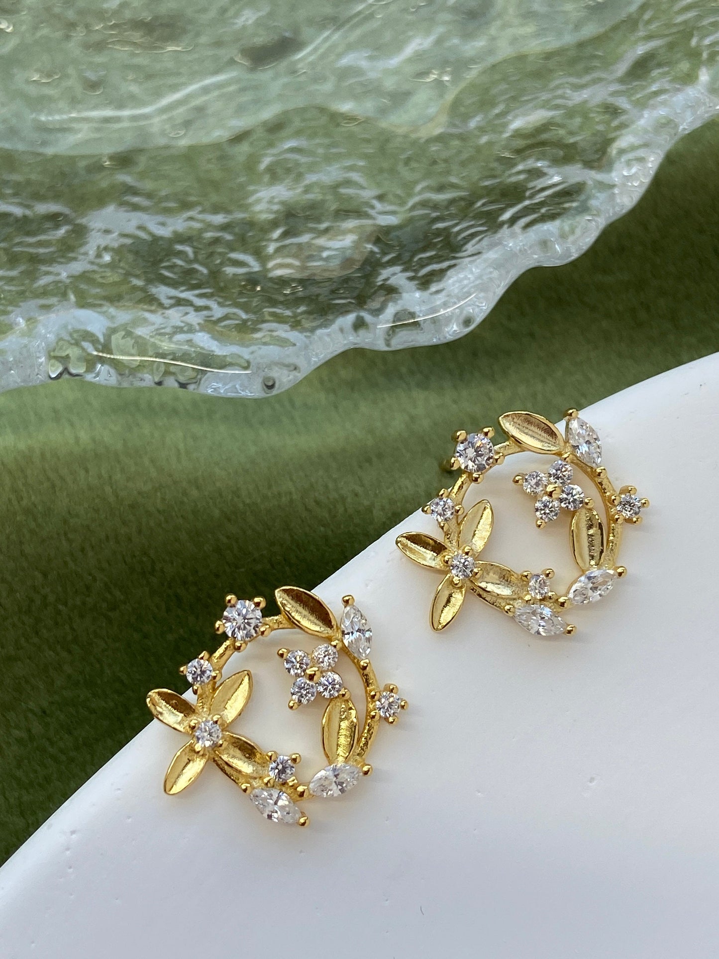 925 Sterling Silver Flower Earrings, Gold Flower Earrings, Dainty Leaf Stud earrings, Eternal Flower Stud Earrings, 14K Gold Plated Earrings