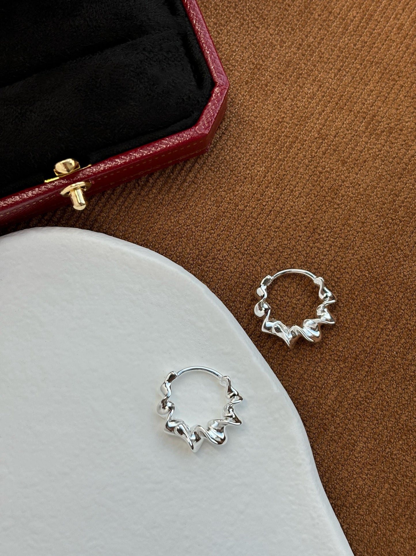 Dainty Spiral Earrings, Twisted Huggie, Hoop Statement Earrings, Basic Daily Twist Hoops, 925 Sterling Silver Jewellery, Minimalist Jewelry
