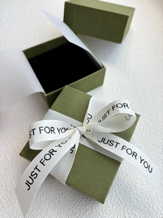 Cute Jewellery Gift Boxes, High Quality Jewelry Gift Box With Ribbon For Earrings Bracelet, Luxury Padded Cardboard Velvet Necklace Box