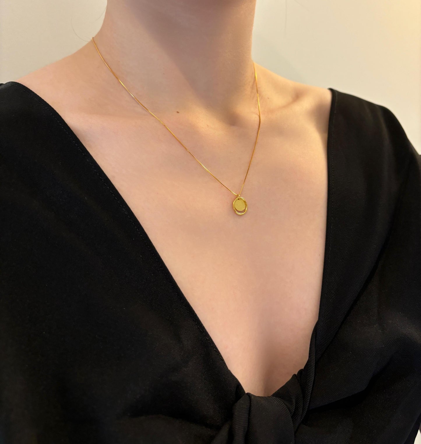 Basic Silver Clavicle Plain Round Disc Charm Pendant Necklace, Golden Minimalist Dainty Daily Jewelry, 24K Gold Plated 925 Silver Jewellery