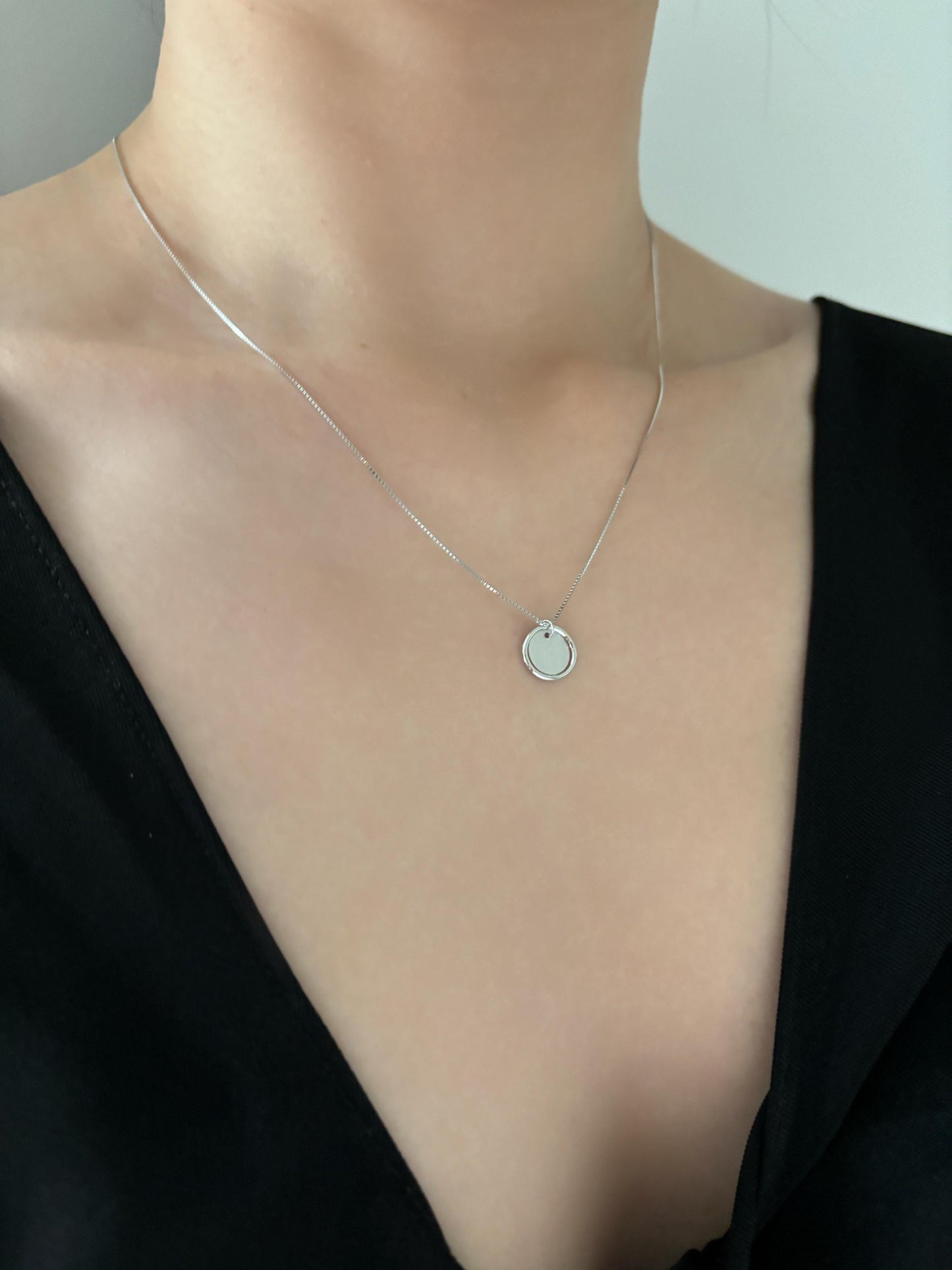 Basic Silver Clavicle Plain Round Disc Charm Pendant Necklace, Golden Minimalist Dainty Daily Jewelry, 24K Gold Plated 925 Silver Jewellery