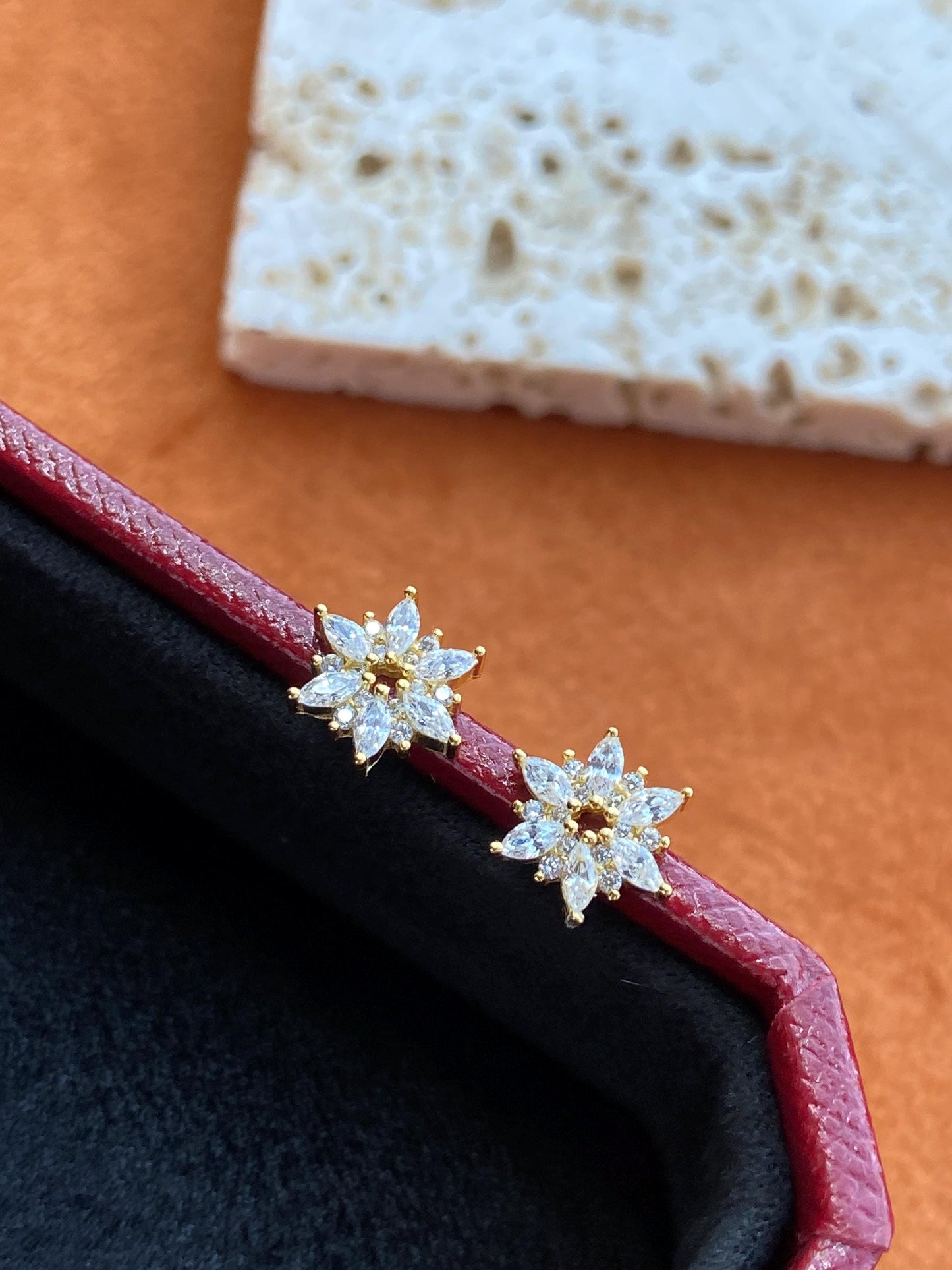 Dainty Star Zircon Stud Earrings, Golden Luxury Hexagram Earrings, Gold Six Petal Floral Flower Jewelry, Silver Shiny Snowflake Jewellery