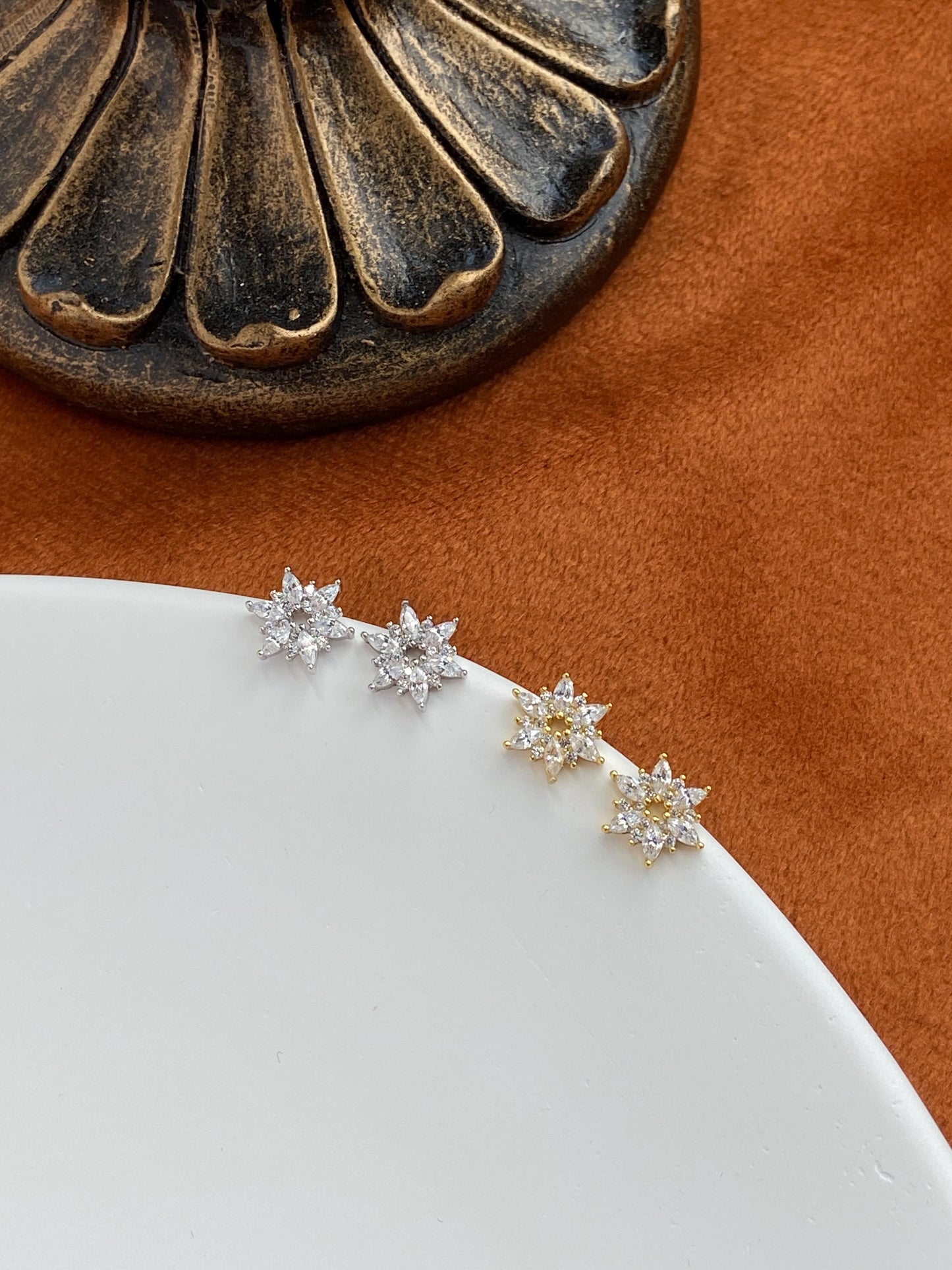 Dainty Star Zircon Stud Earrings, Golden Luxury Hexagram Earrings, Gold Six Petal Floral Flower Jewelry, Silver Shiny Snowflake Jewellery