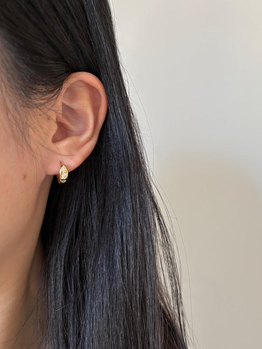 Dainty Star Hoop Earrings, Shiny Octagram Star Huggie, Sun Flower Earrings Jewelry, 18K Gold Plated Sterling Silver Sparkling Star Jewellery