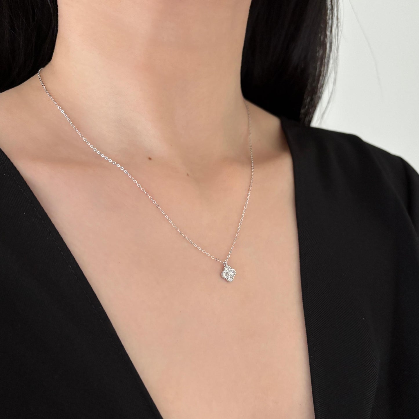 925 Sterling Silver Clover Pendant Necklace, Cute Golden Four Leaf Flower Clavicle Necklace Jewellery, Daily Dainty Shiny Floral Jewelry