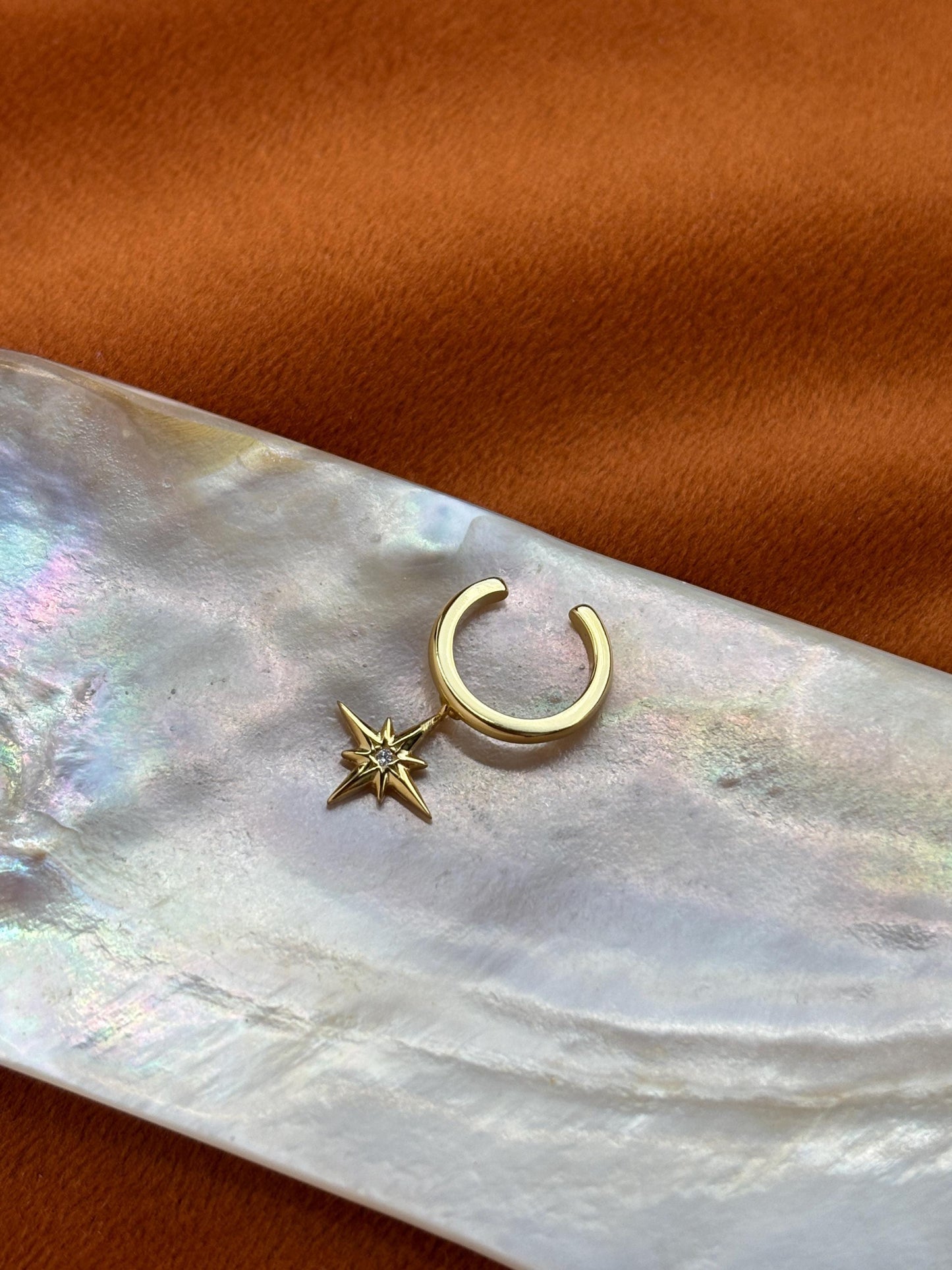 Gold Plated 925 Sterling Silver Star Ear Cuff, Golden North Star Ear Cuffs Jewelry, Daily Drop Star Non-Piercing Earrings, Dainty Jewellery