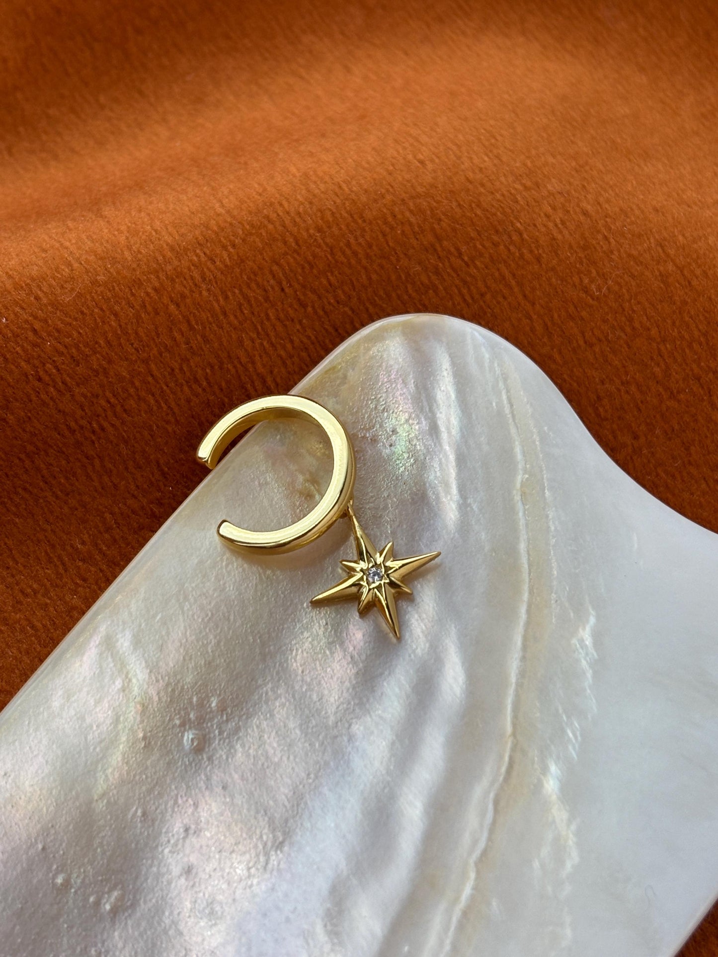 Gold Plated 925 Sterling Silver Star Ear Cuff, Golden North Star Ear Cuffs Jewelry, Daily Drop Star Non-Piercing Earrings, Dainty Jewellery