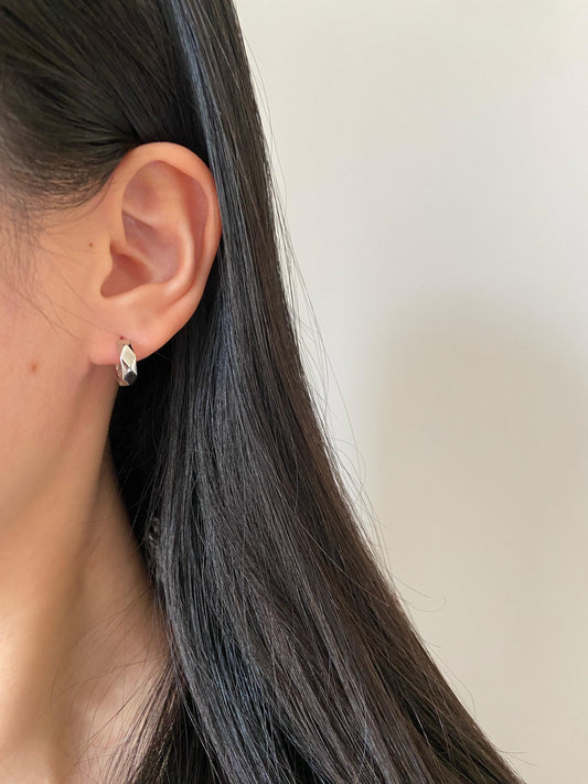 Faceted Silver Hoop Earrings, Dainty Chunky Huggie, Golden Geometric Minimalist Daily Basic Jewelry, Gold Plated Sterling Silver Jewellery