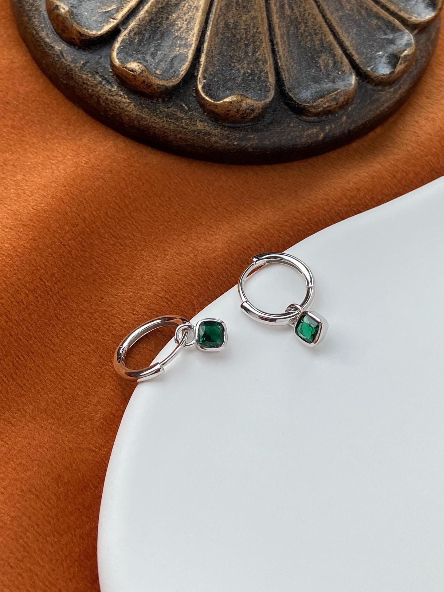 Retro Square Emerald Hoop Earrings, Vintage Green Stone Dangle Drop Earrings, Golden Dainty Elegant Jewelry, Gold Plated Silver Jewellery