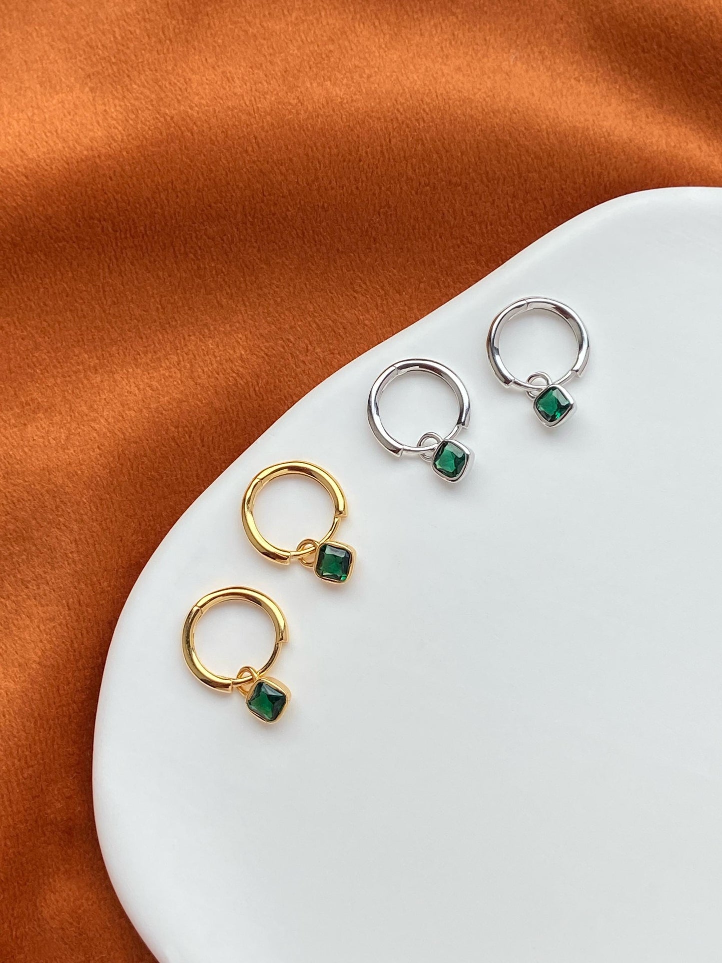 Retro Square Emerald Hoop Earrings, Vintage Green Stone Dangle Drop Earrings, Golden Dainty Elegant Jewelry, Gold Plated Silver Jewellery