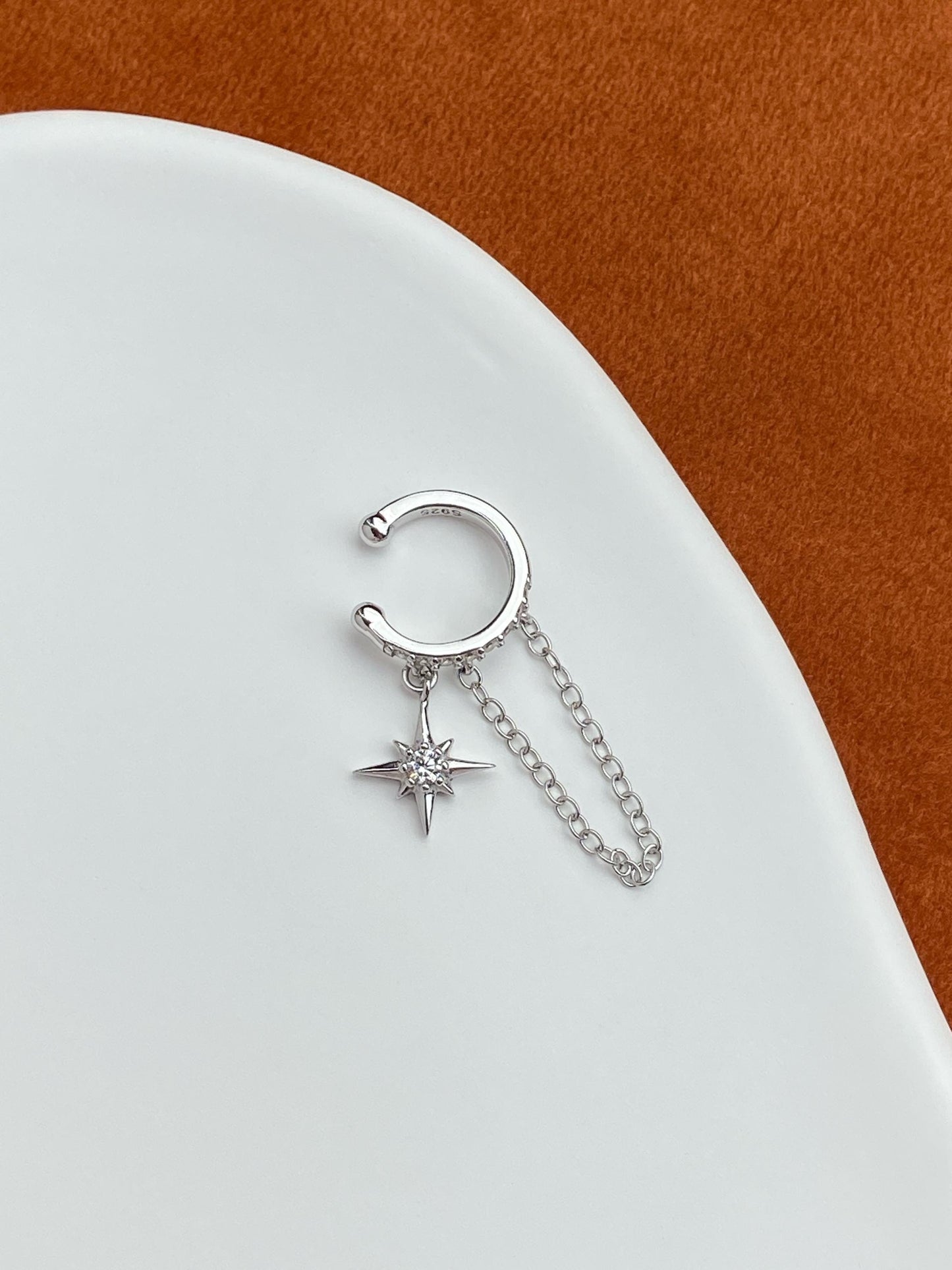 Dainty Golden North Star Ear Cuffs Jewelry, Gold Plated 925 Sterling Silver Star Chain Ear Cuff, Drop Star Non-Piercing Earrings Jewellery