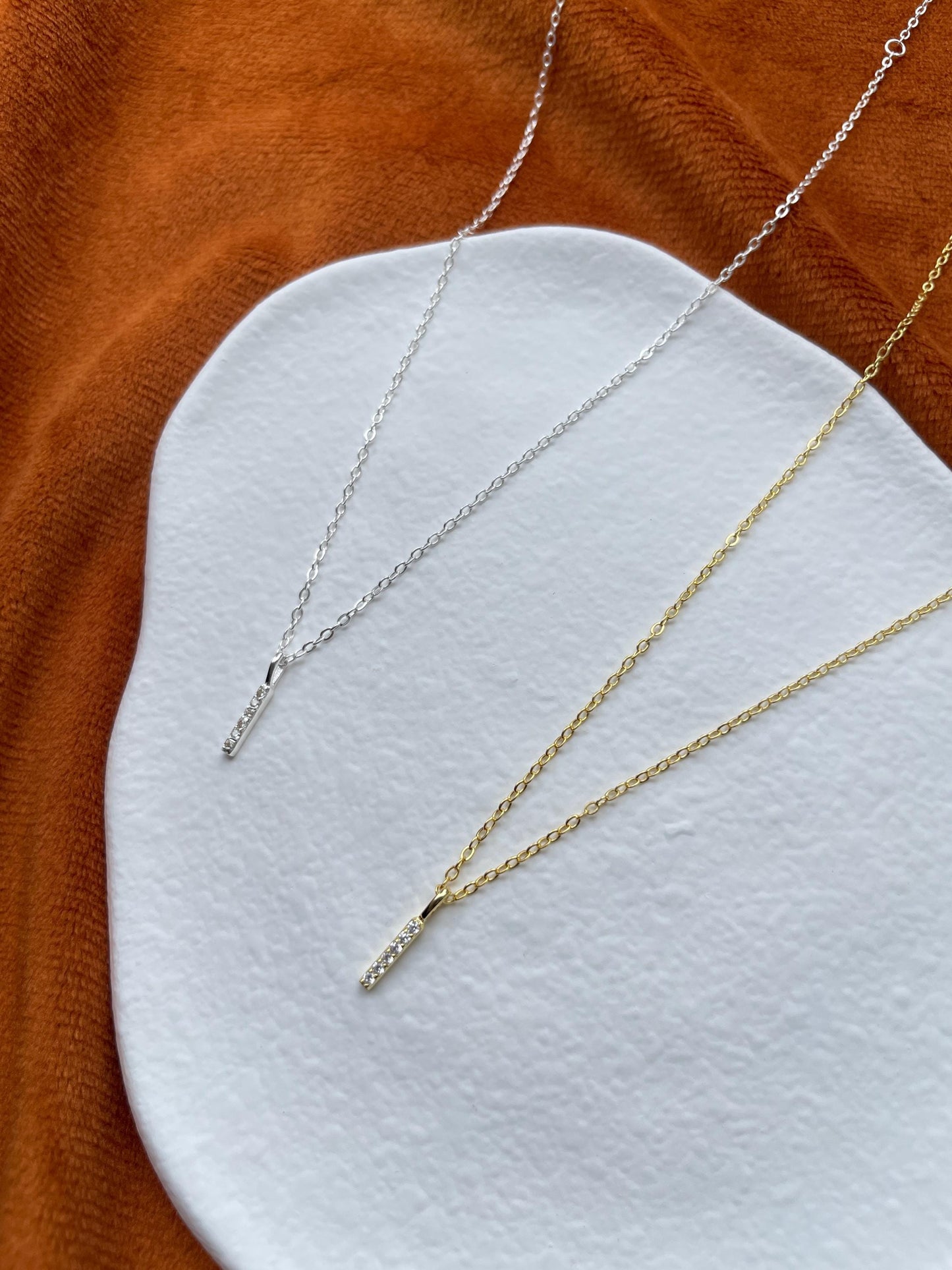 Basic Silver Bar Pendant Necklace, Golden Initial I Pendant Necklace, Minimalist Clavicle Necklace Jewellery, Dainty Everyday Daily Jewelry