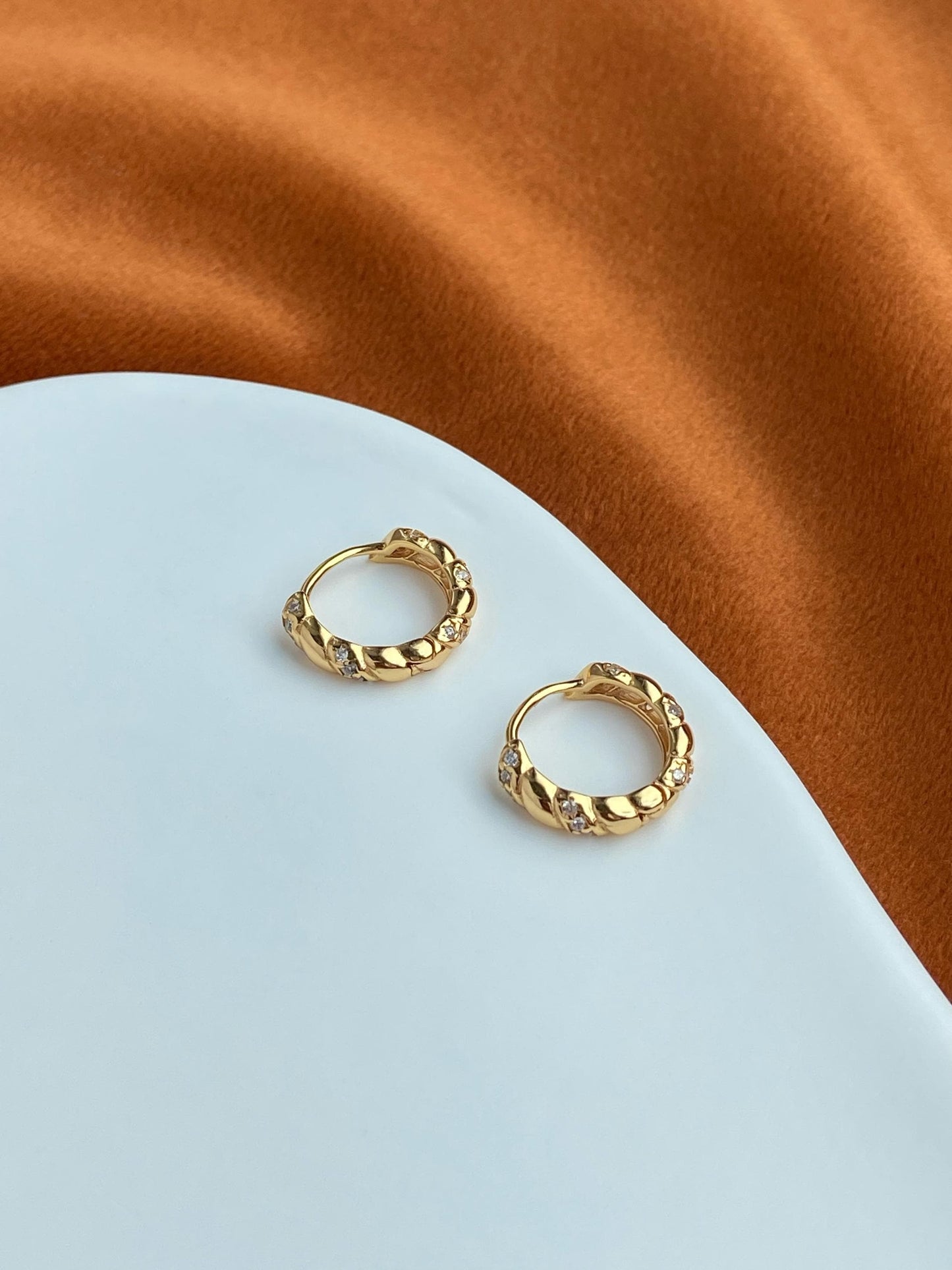 Dainty Silver Twist Hoops, Golden Spiral Earrings, Twisted Huggie Jewelry, Shiny Daily Basic Hoop, 18K Gold Plated Sterling Silver Jewellery