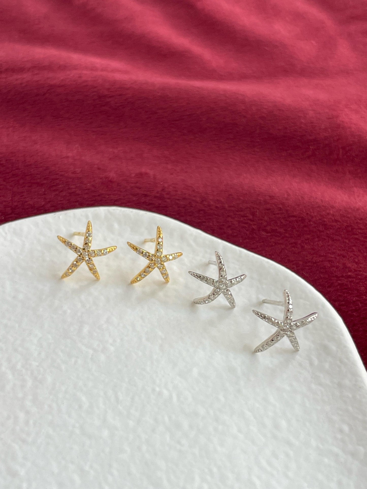 Shiny Silver Starfish Stud Earrings, Dainty Golden Star Studs, 18K Gold Plated 925 Sterling Silver Jewellery, Sparkling Celestial Jewelry