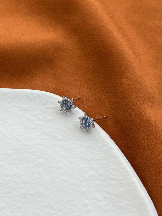 Mini Blue Star Stud Earrings, Cute Blue Snowflake Gemstone Earrings, Small Shiny Sapphire Jewelry, Sterling Silver Zircon Studs Jewellery