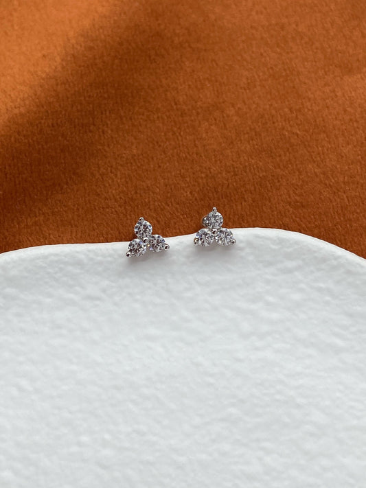 Mini Clover Stud Earrings, Three Petal Flower Piercing Screwback Earrings, Cute Small Floral Studs Jewelry, Sterling Silver Zircon Jewellery