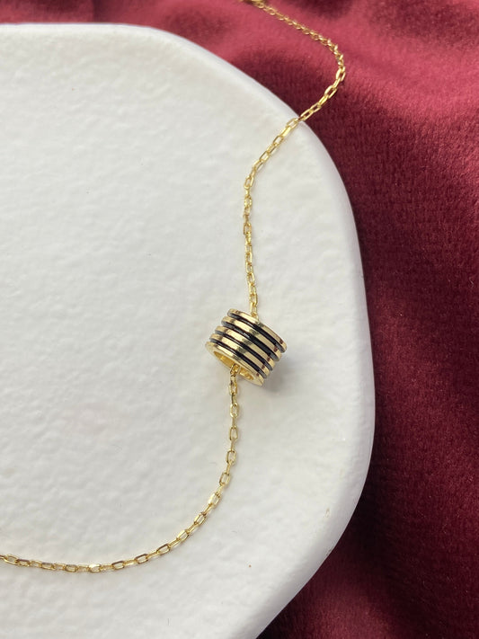 18K Gold Plated 925 Sterling Silver Black and Gold Striped Circle Pendant Necklace