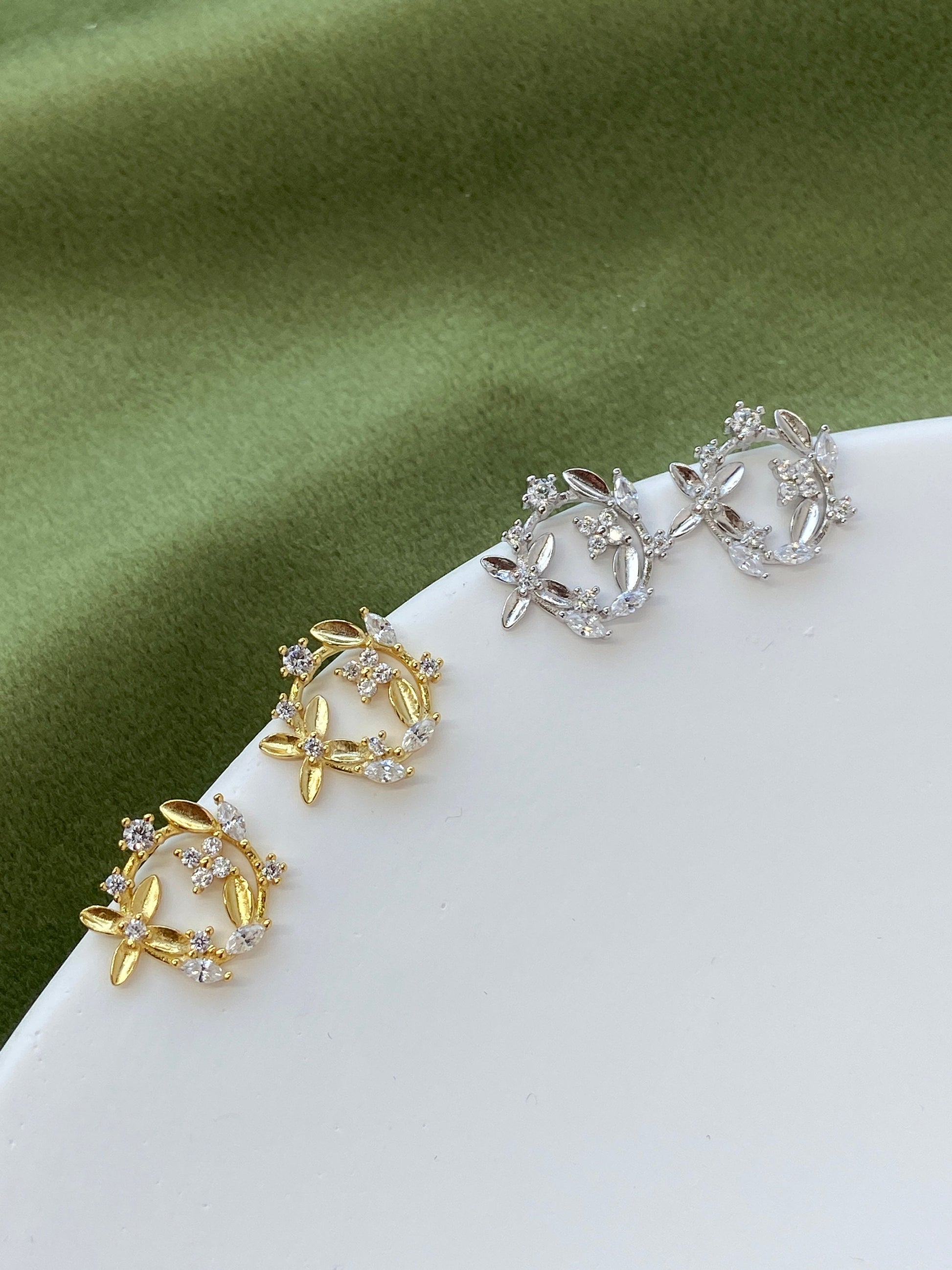 925 Sterling Silver Flower Earrings, Gold Flower Earrings, Dainty Leaf Stud earrings, Eternal Flower Stud Earrings, 14K Gold Plated Earrings