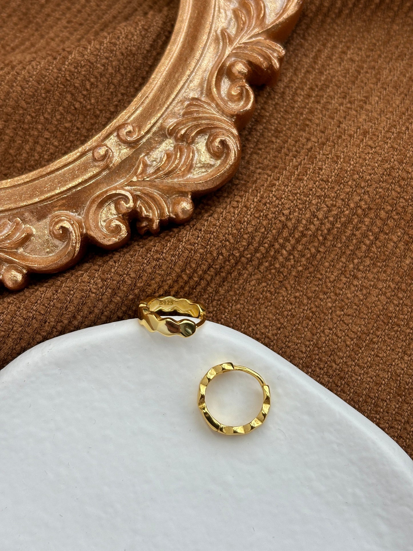 Dainty Beehive Huggie, Golden HoneyComb Hoop Earrings, Silver Basic Hexagonal Jewelry, 14K Gold Plated 925 Sterling Silver Jewellery