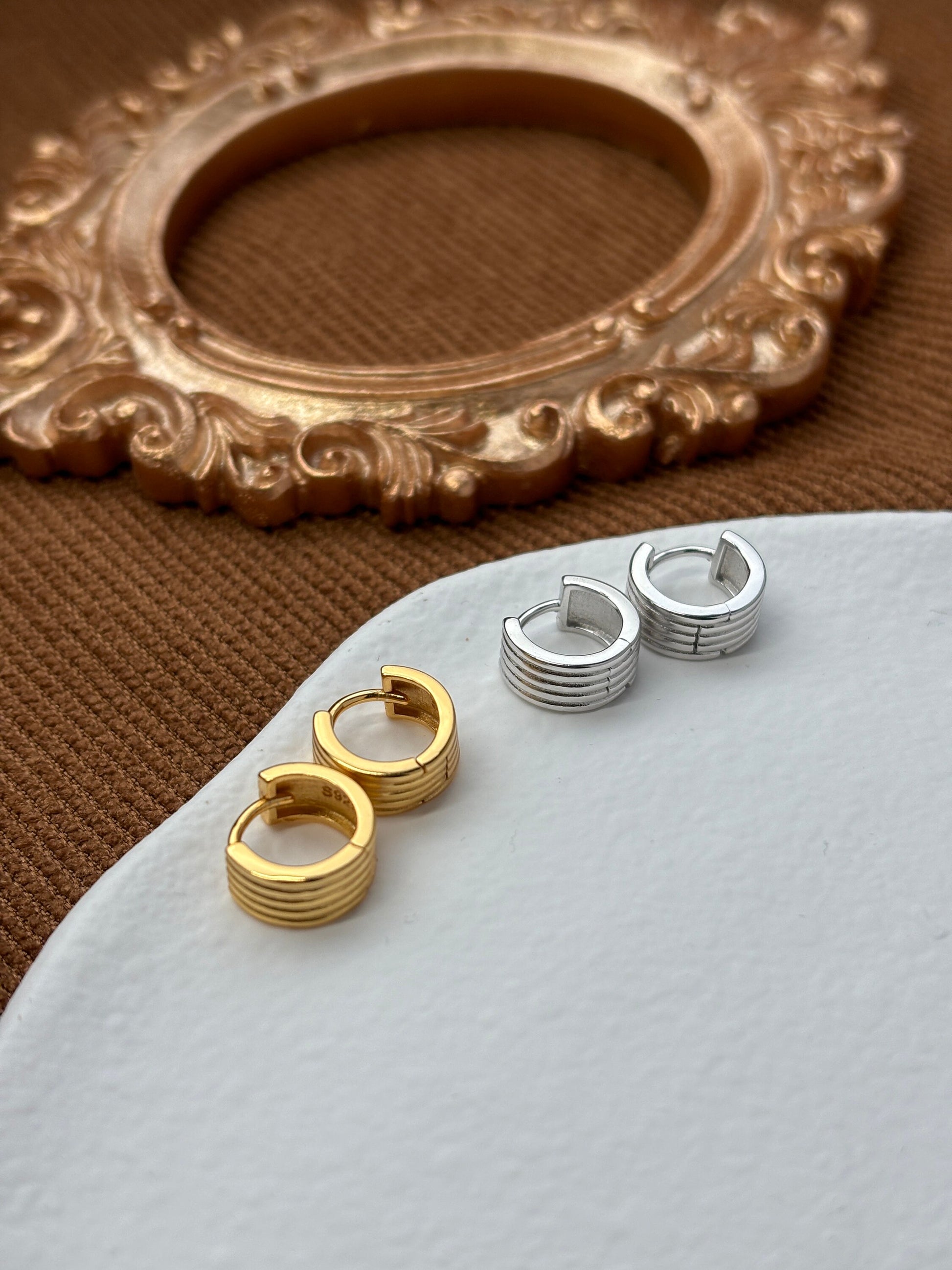 Chunky Ridge Huggie, Golden Ribbed Hoop Earrings, Silver Minimalist Daily Basic Jewelry, Daily 18K Gold Plated 925 Sterling Silver Jewellery