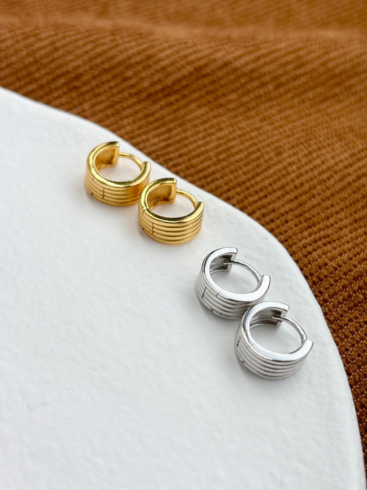 Chunky Ridge Huggie, Golden Ribbed Hoop Earrings, Silver Minimalist Daily Basic Jewelry, Daily 18K Gold Plated 925 Sterling Silver Jewellery