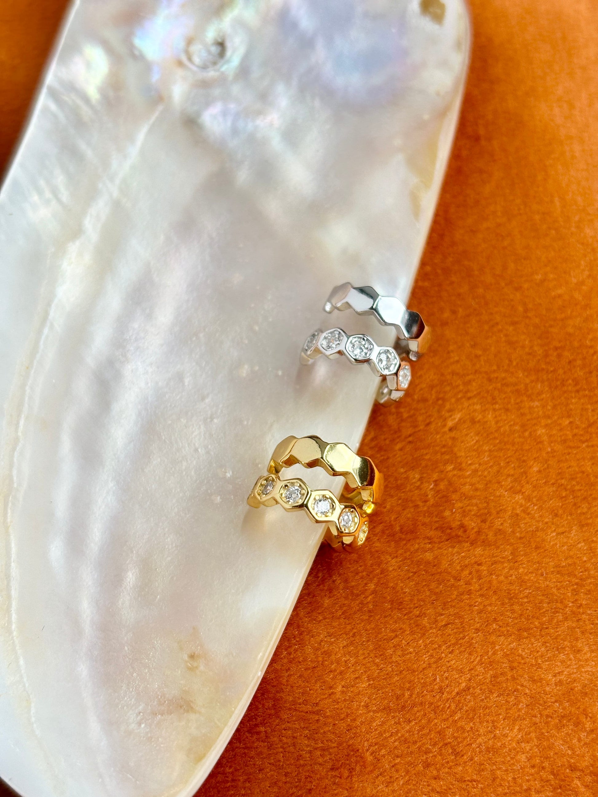 Dainty Beehive Ear Cuff, Golden HoneyComb Non-piercing Earrings, Silver Hexagonal Jewelry, 14K Gold Plated 925 Sterling Silver Jewellery