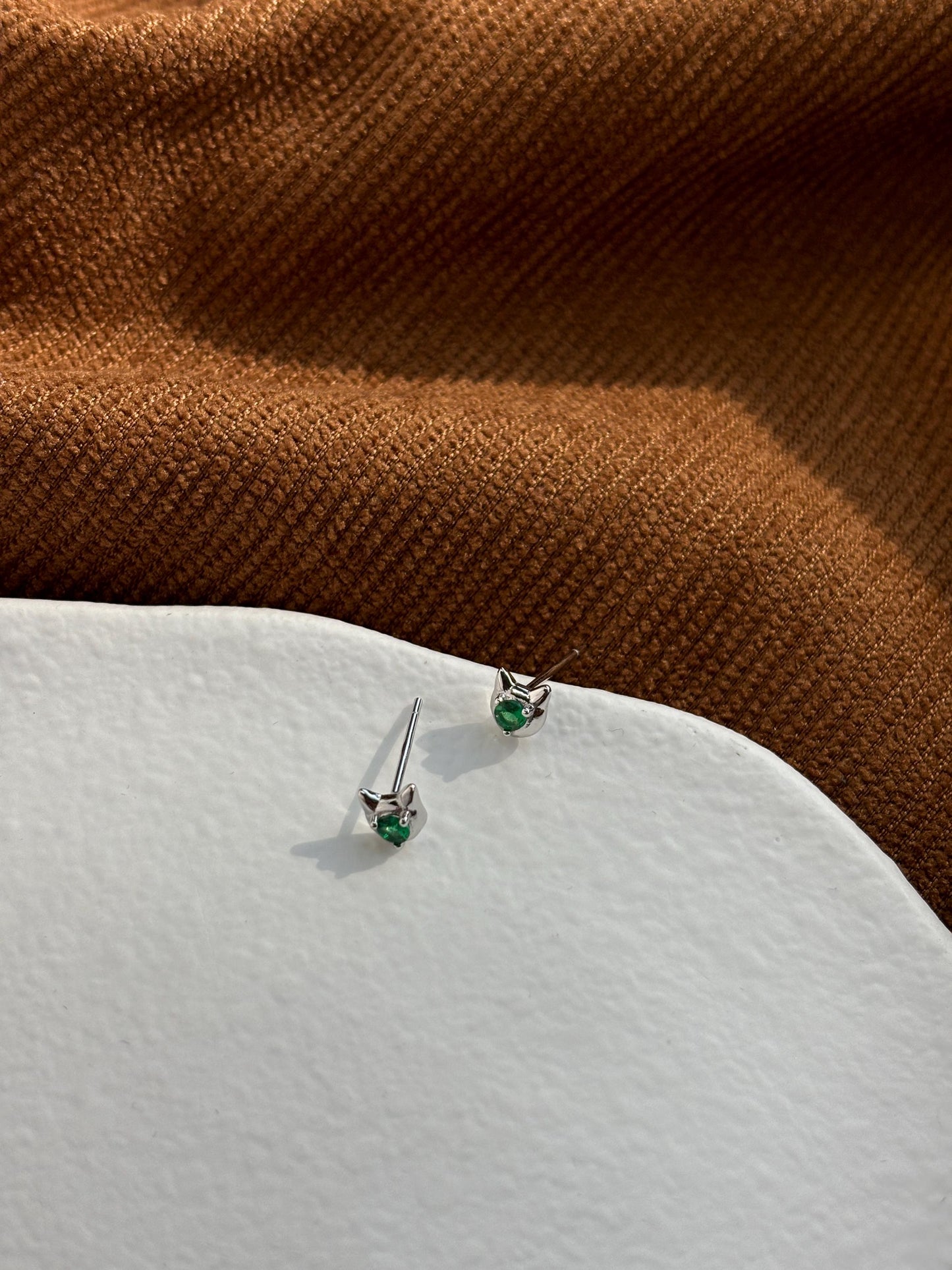 Cute Kitten Stud Earrings, Mini Golden Cat Earrings, Emerald Animal Jewelry, Sterling Silver Jewellery, 18K Gold Plated Green Gemstone Studs