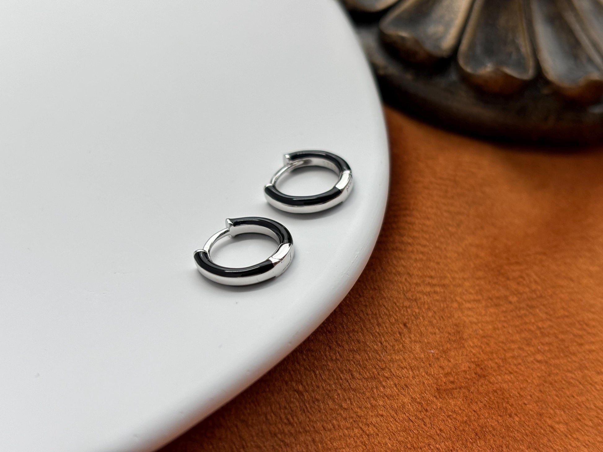 Black Circle Hoop Earrings, Golden Dainty Huggie, Silver Minimalist Daily Basic Jewelry, Everyday Gold Plated 925 Sterling Silver Jewellery