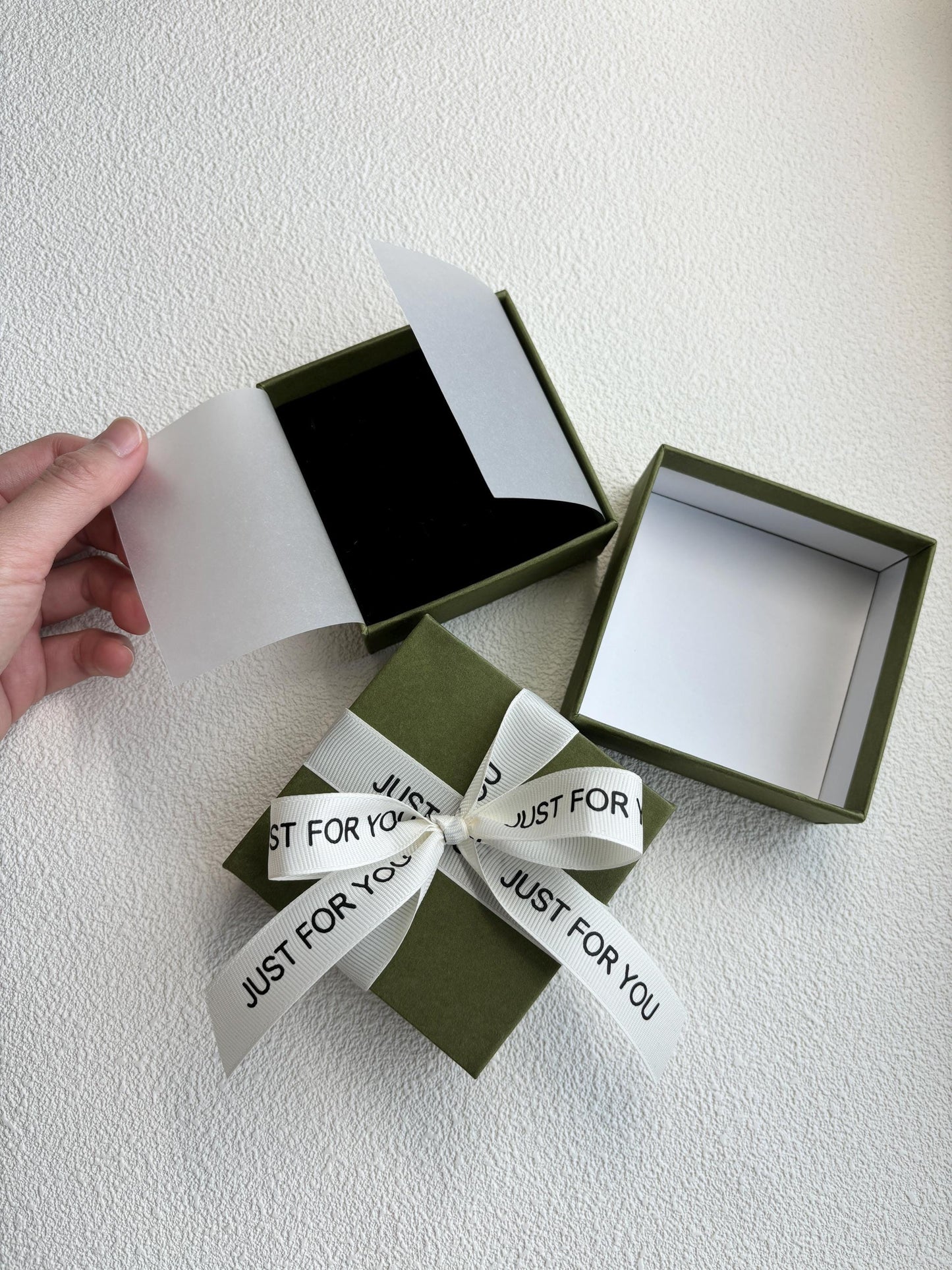 Jewellery Gift Boxes, High Quality Jewelry Gift Box With Ribbon For Earrings Bracelet, Luxury Padded Cardboard Velvet Necklace Box