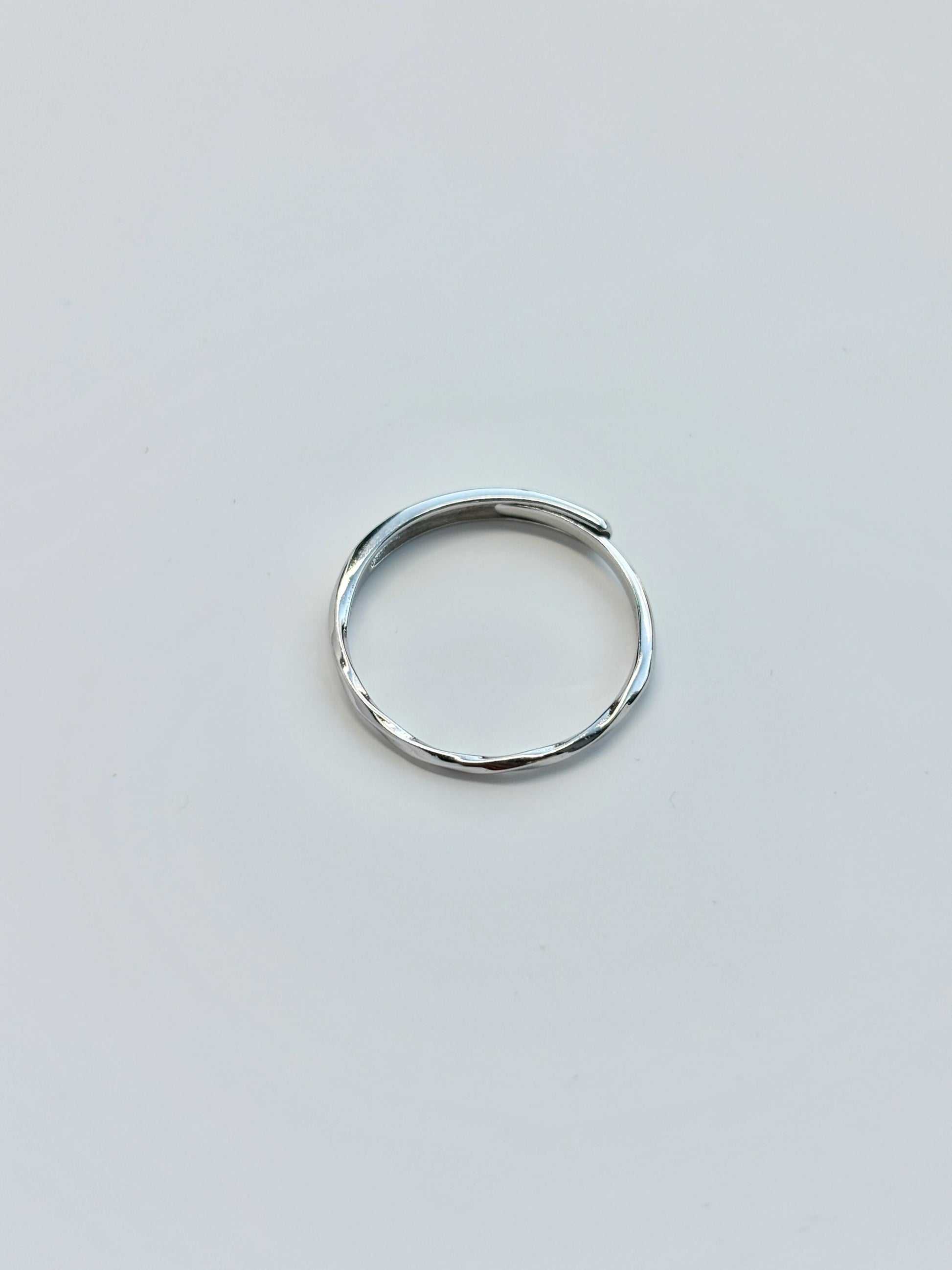 Basic Twisted Silver Adjustable Ring, Minimalist Möbius Band Rings, Index Finger Thin Ring, Everyday Daily Dainty Sterling Silver Jewellery