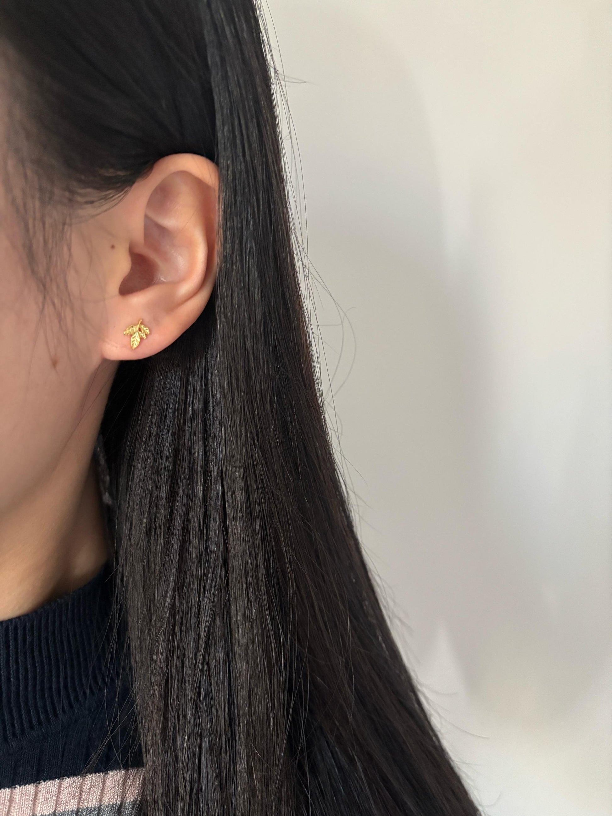 Lovely Cute Maple Leaf Stud Earrings, Retro Golden Maple Leaf Studs, Dainty Mini Minimalist Jewellery, Gold Plated Sterling Silver Jewelry