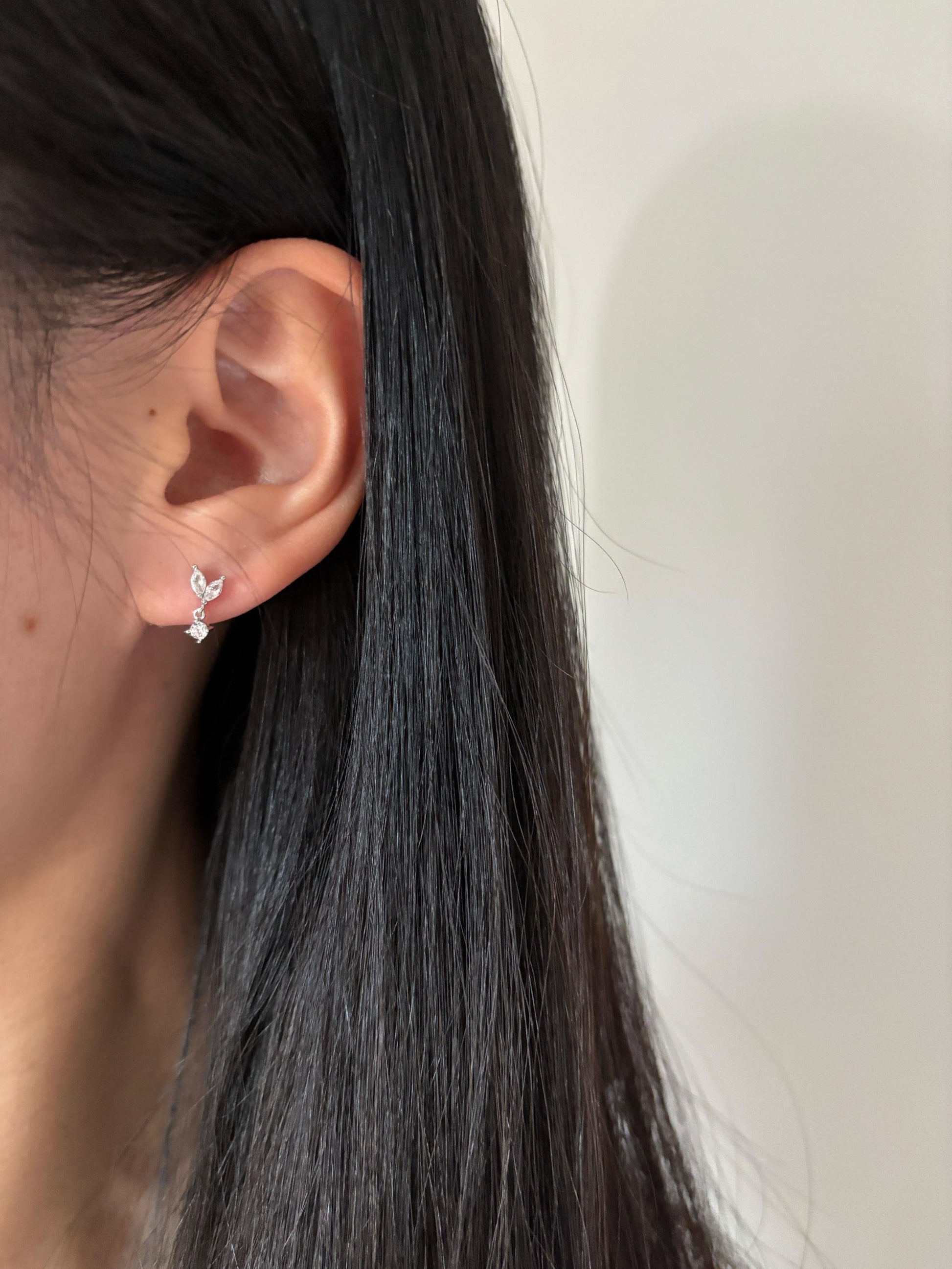 Dainty Mini Heart Shaped Stud Earrings, Silver Shiny Elegant Love Dangle Earrings Jewelry, Tiny Cute Lovely Leaf Drop Earrings Jewellery