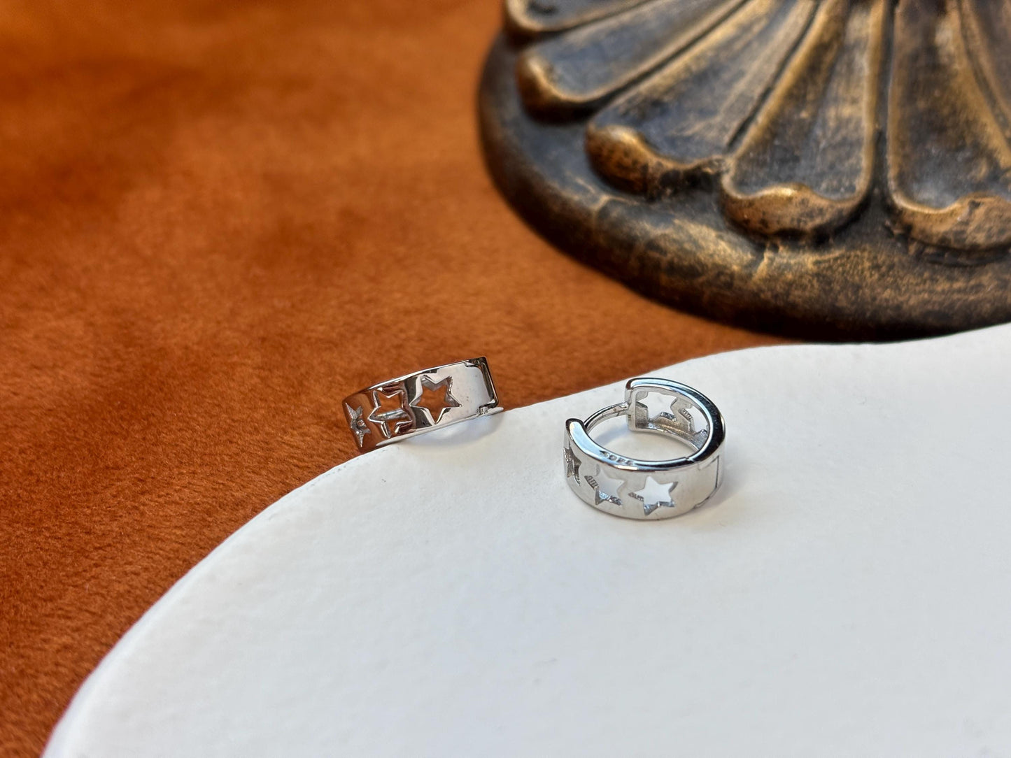 Silver Cut Out Star Hoop Earrings, Golden Hallow Star Huggie Jewelry, Daily Basic Everyday Hoop, Gold Plated 925 Sterling Silver Jewellery