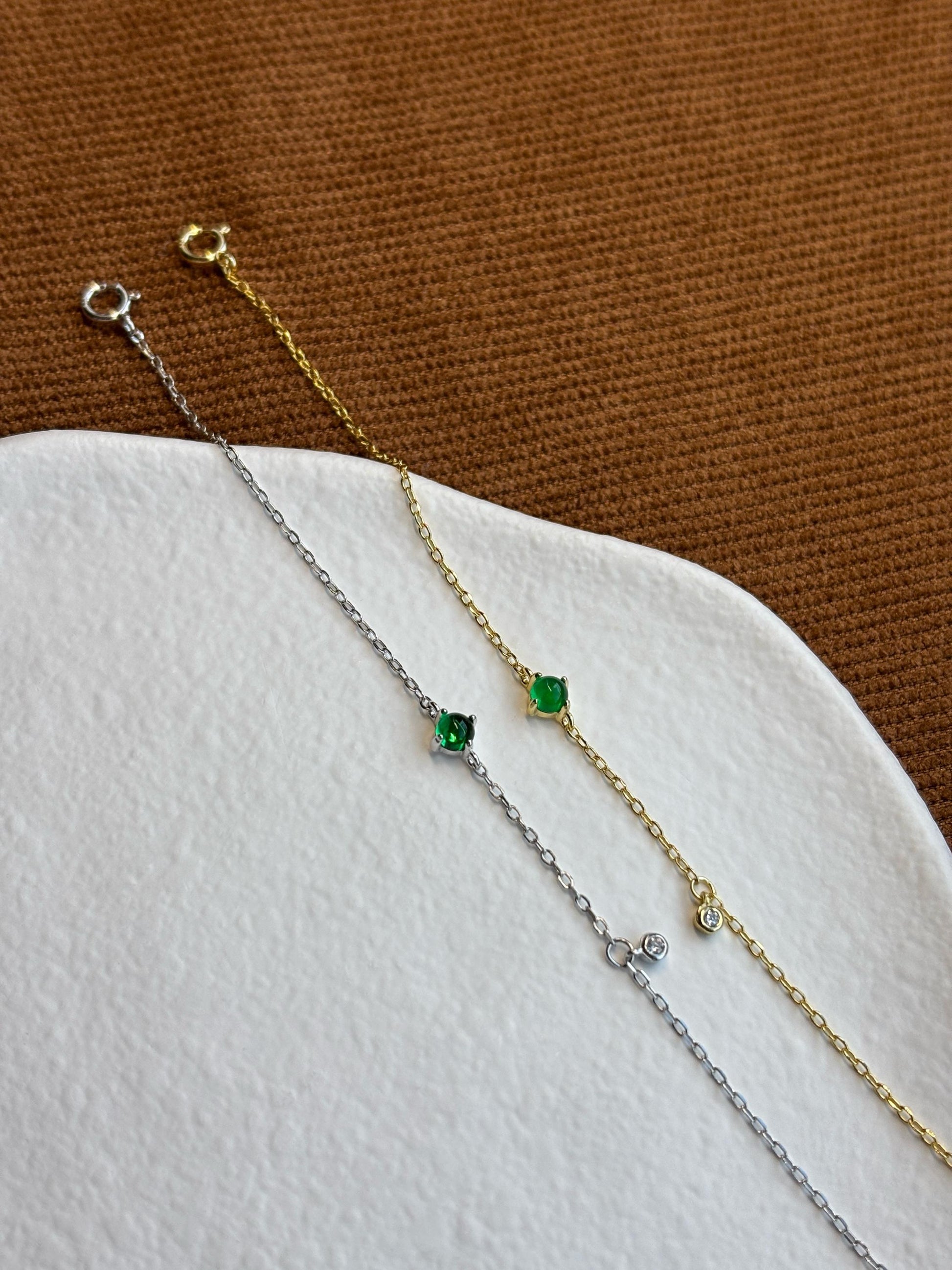 Sphere Emerald Bracelet, Dainty Retro Round Green Stone Chain Bracelet, 14K Gold Plated Sterling Silver Jewellery, Elegant Vintage Jewelry