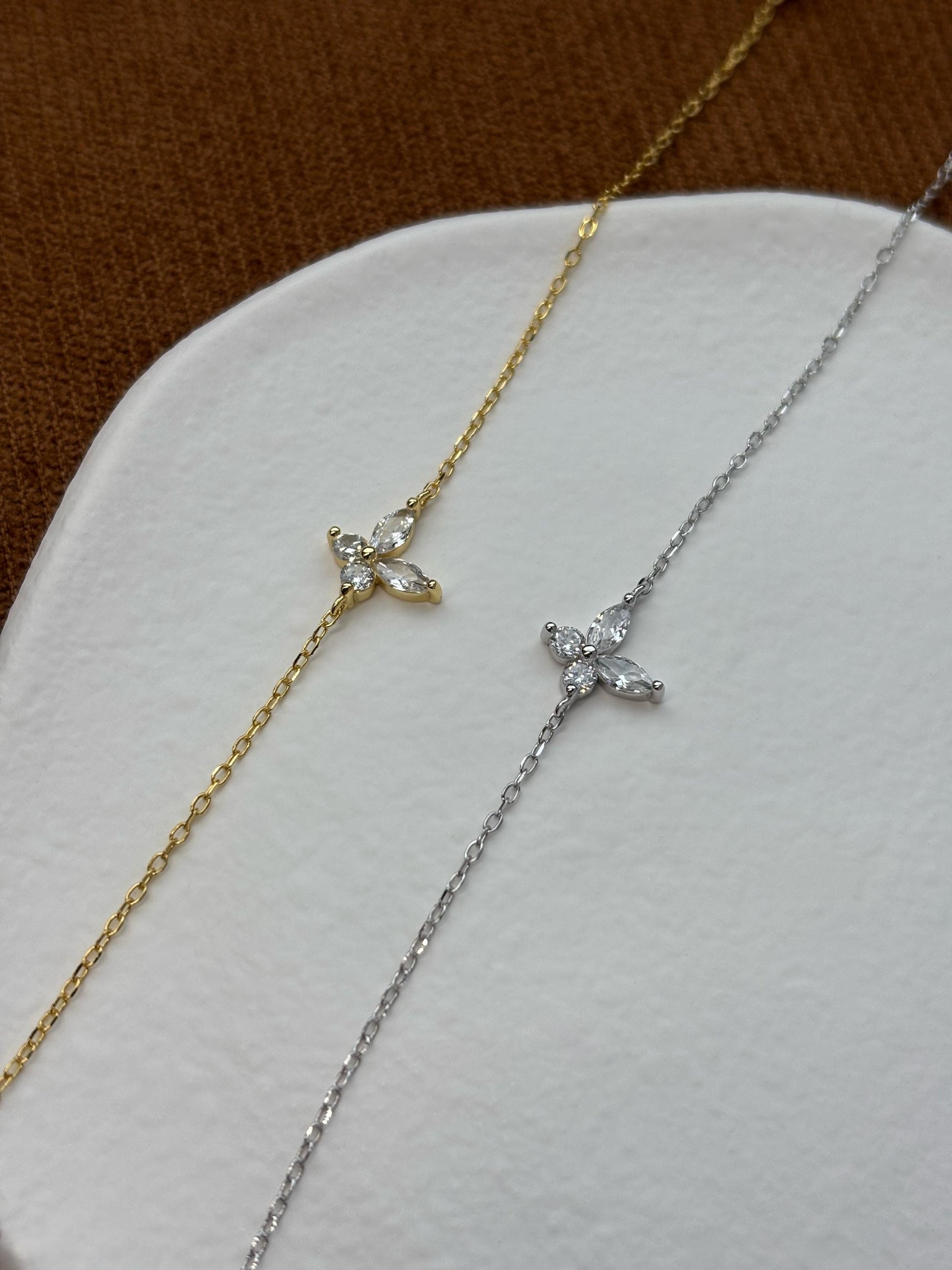 Dainty Butterfly Bracelet, Silver Floral Chain Bracelet, 14K Gold Plated Sterling Silver Flower Jewellery, Elegant Four Leaf Clover Jewelry
