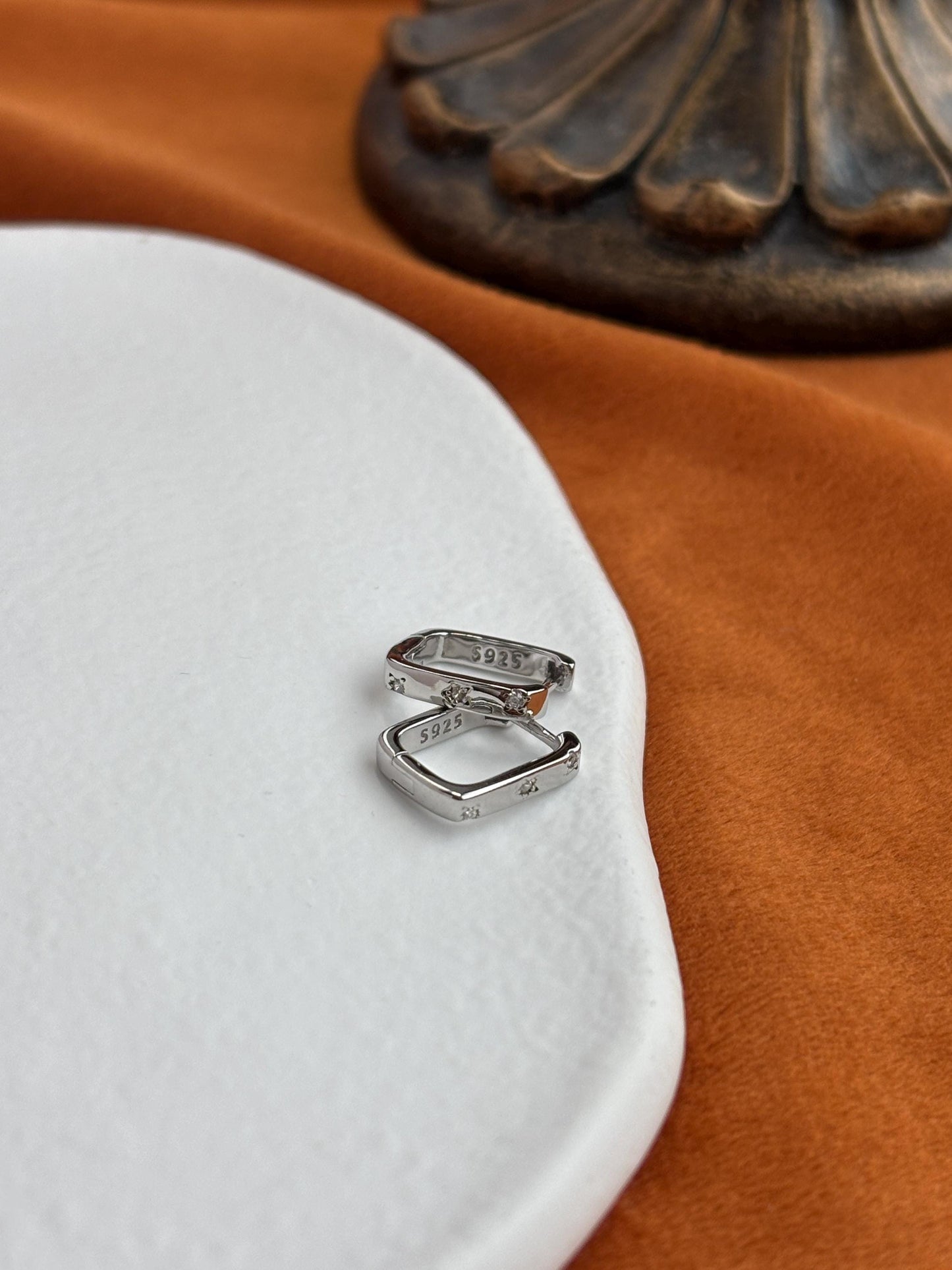 Dainty Shiny Star Square Huggie, Silver Rectangle Hoop Earrings, Daily Basic Geometric Hoop Jewelry, 18K Gold Plated 925 Silver Jewellery