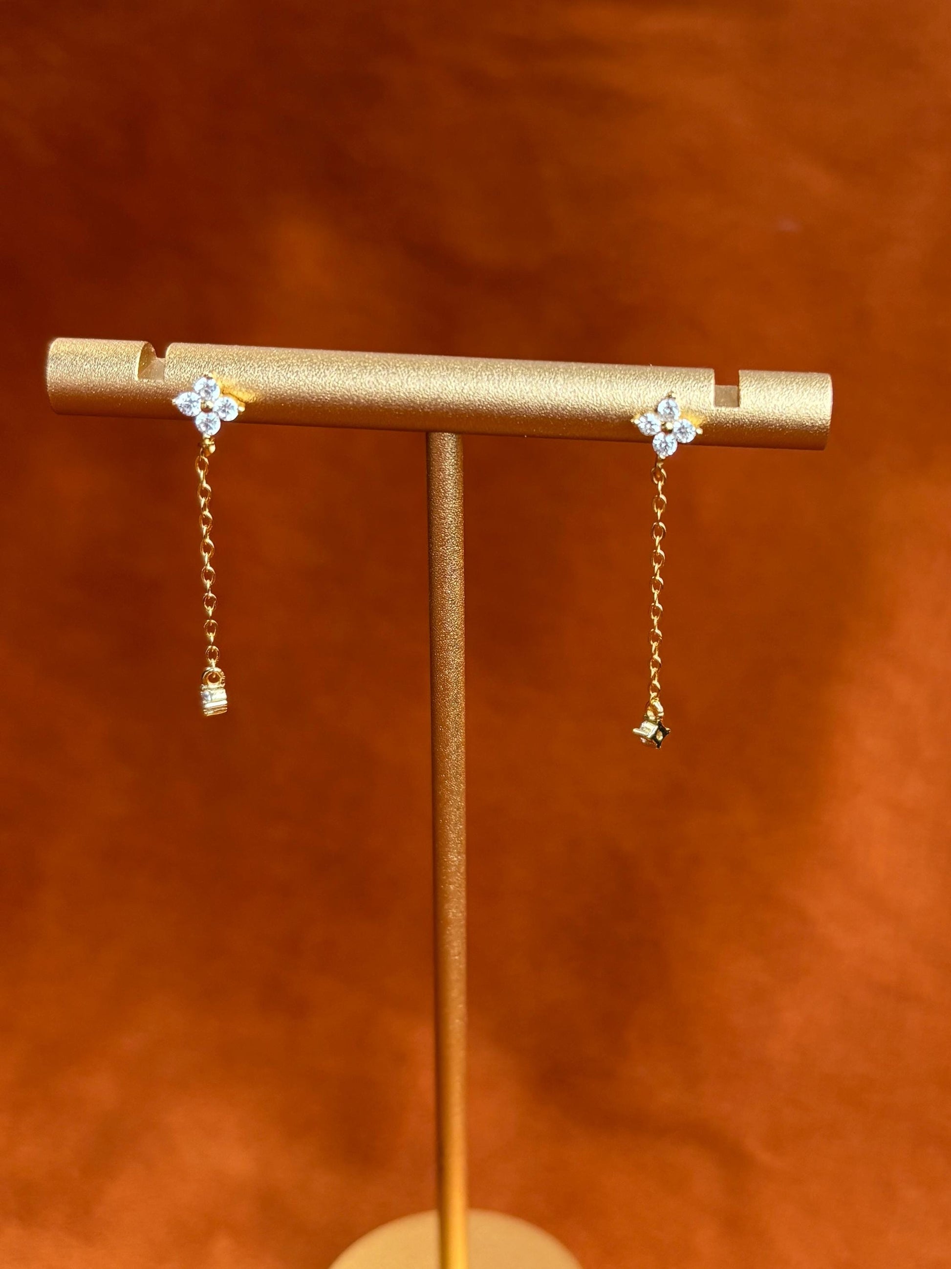 Dainty Cute Clover Drop Earrings, Silver Elegant Four Leaf Flower Dangle Stud Earrings Jewelry, Lovely Shiny Chain Tassel Earrings Jewellery