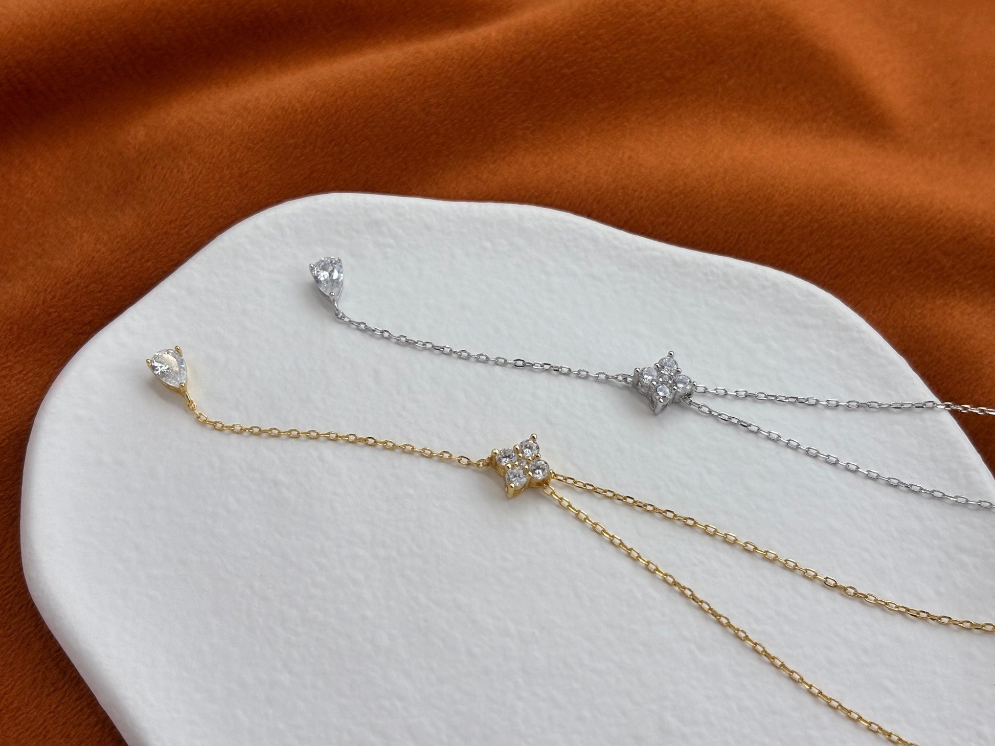 Dainty Clover Y Shaped Lariat Necklace, Gold Plated Silver Four Leaf Flower Clavicle Chain Necklace Jewelry, Elegant Bead Pendant Jewellery