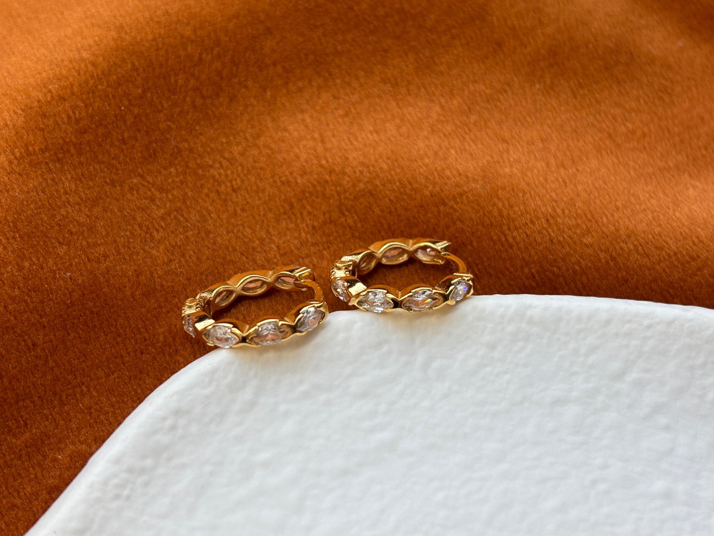 Dainty Shiny Marquise Huggie, Elegant Horse Eyes Hoop Earrings, Retro Style Daily Jewelry, 18K Gold Plated 925 Sterling Silver Jewellery