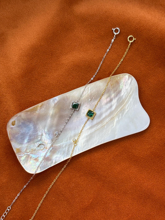 Dainty Square Green Stone Bracelet, Vintage Silver Emerald Chain Bracelet, 14K Gold Plated Sterling Silver Jewellery, Retro Elegant Jewelry