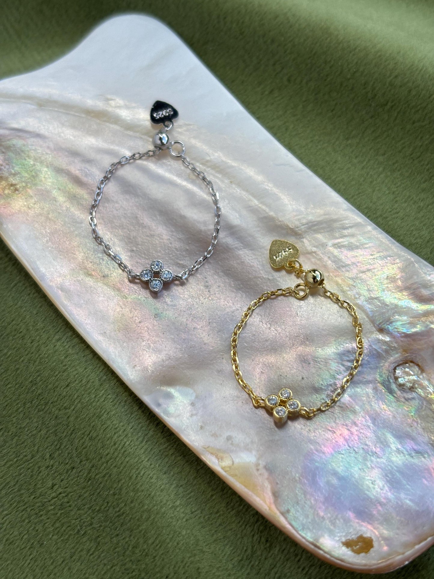 Dainty Silver Clover Ring