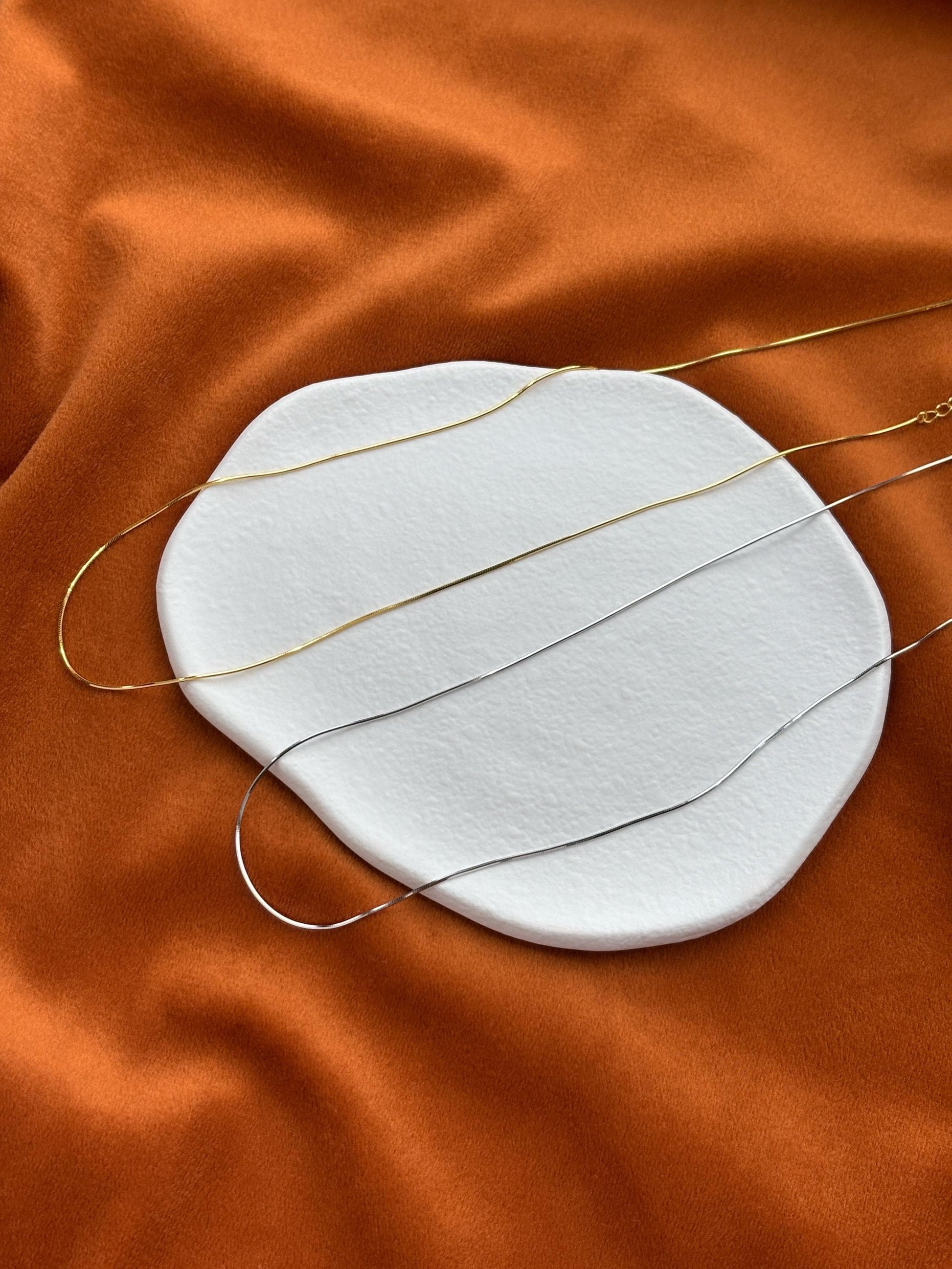 Basic Snake Bone Chain Necklace, Golden Clavicle Thin Necklace, Gold Plated Silver Minimalist Everyday Jewellery, Dainty Elegant Jewelry