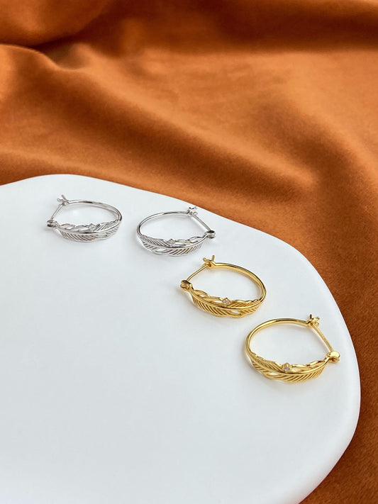Dainty Silver Feather Hoops, Golden Curved Angelic Feather Huggie, Angel Wings Jewelry, 14K Gold Plated 925 Silver Leaf Earrings Jewellery