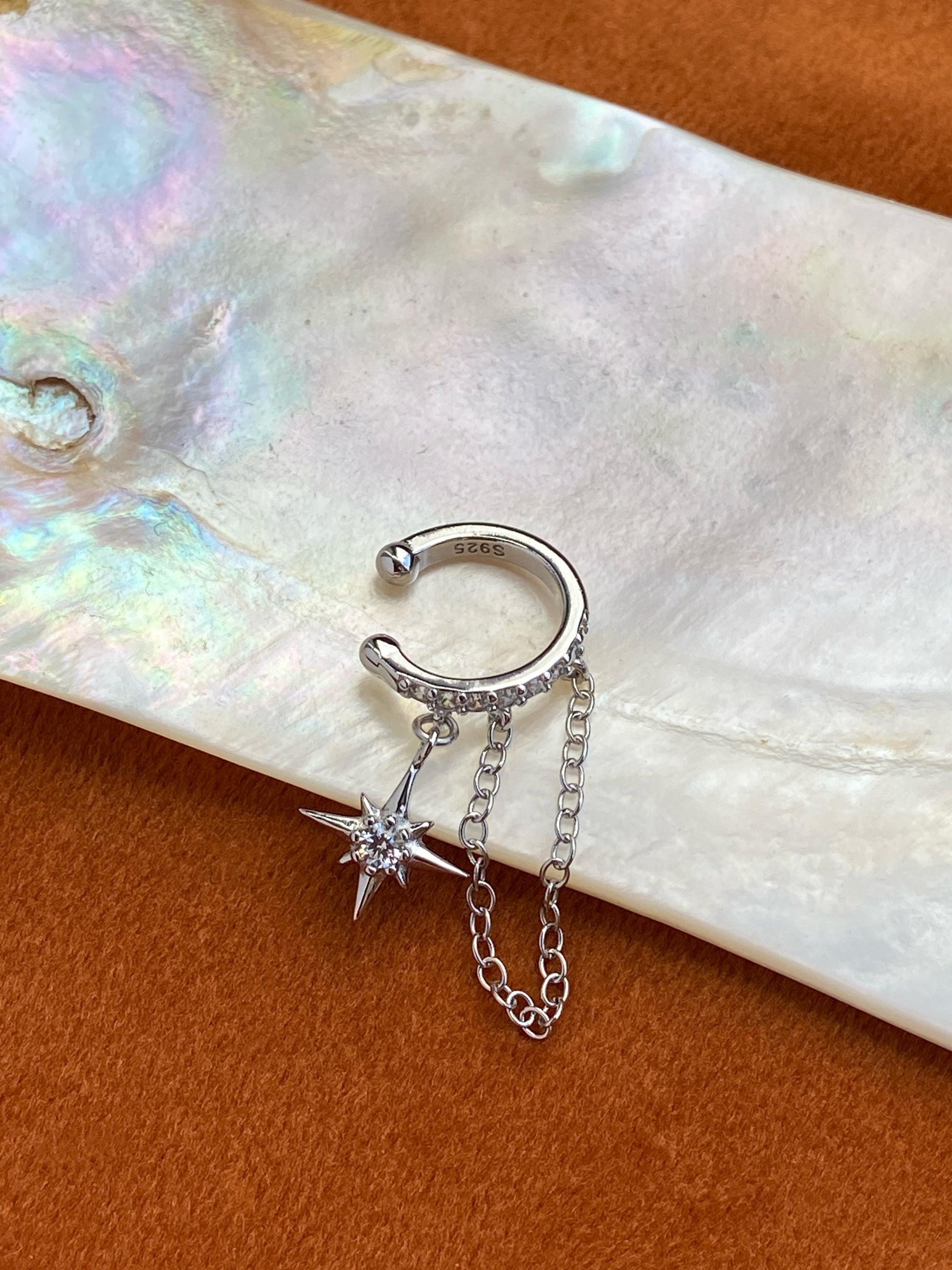 Dainty Golden North Star Ear Cuffs Jewelry, Gold Plated 925 Sterling Silver Star Chain Ear Cuff, Drop Star Non-Piercing Earrings Jewellery