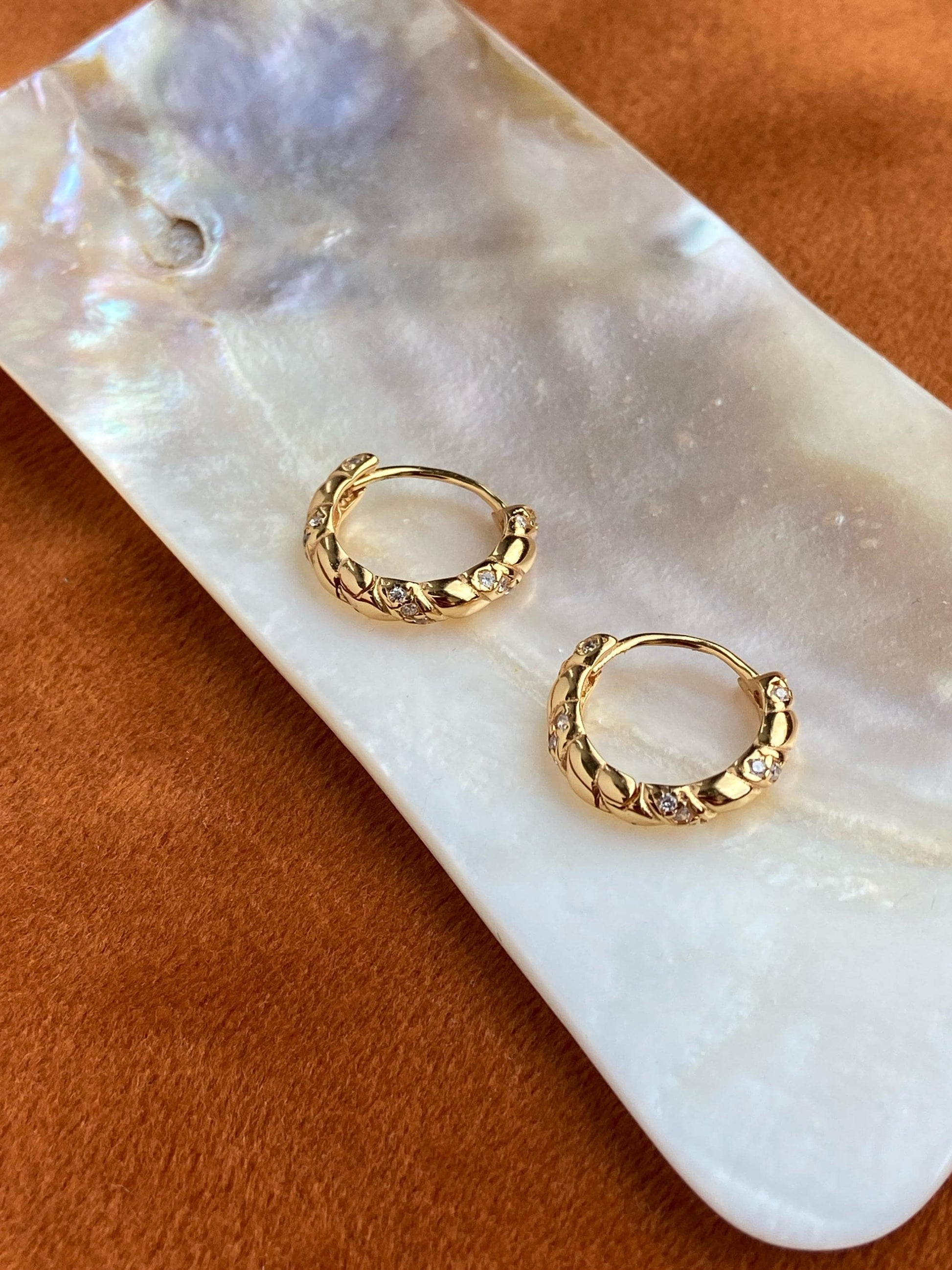 Dainty Silver Twist Hoops, Golden Spiral Earrings, Twisted Huggie Jewelry, Shiny Daily Basic Hoop, 18K Gold Plated Sterling Silver Jewellery