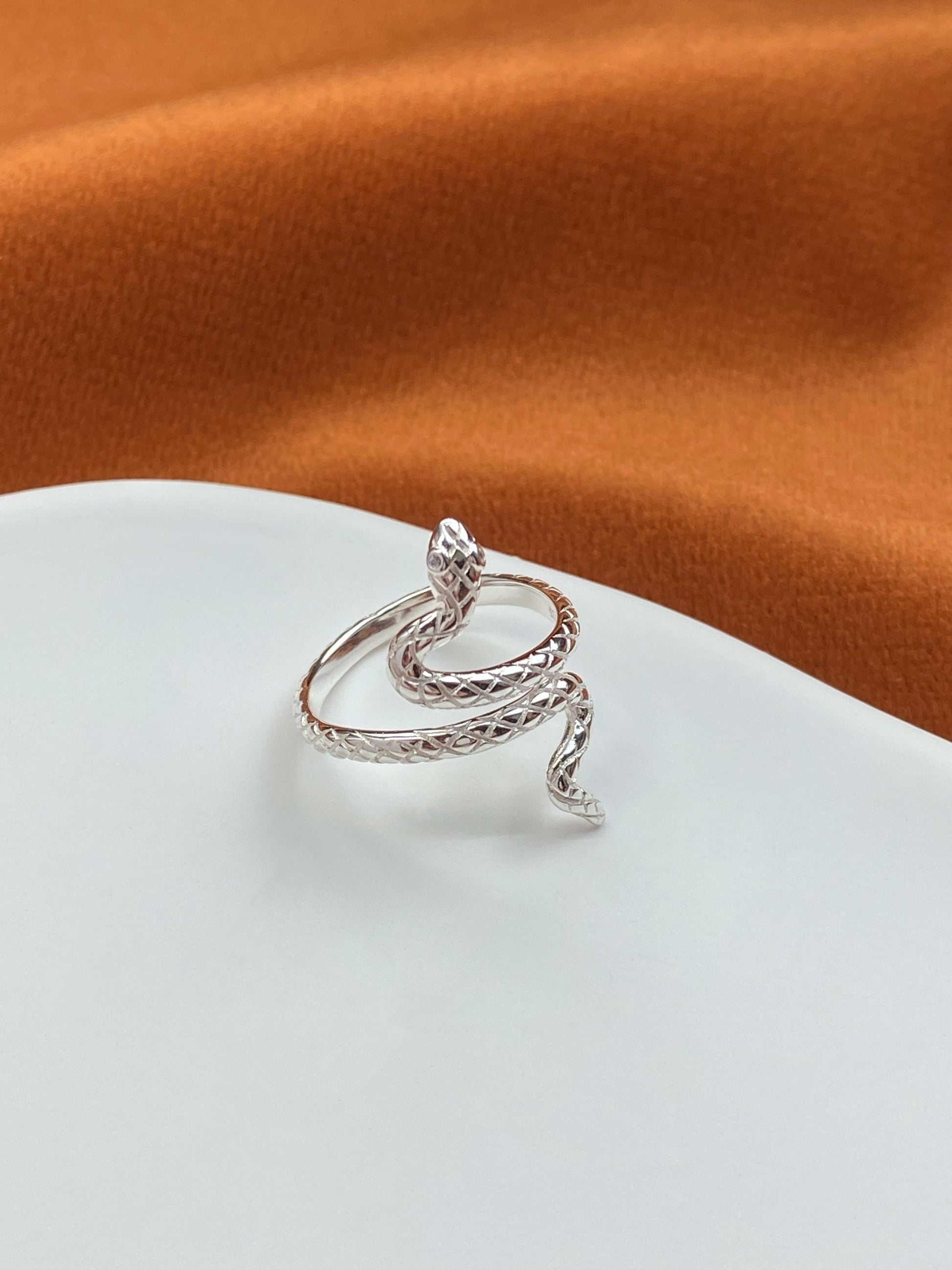 Elegant Coiled Snake Ring, Luxury Climbing Snake Adjustable Rings Jewelry, Dainty Shiny Zircon Rings Jewellery